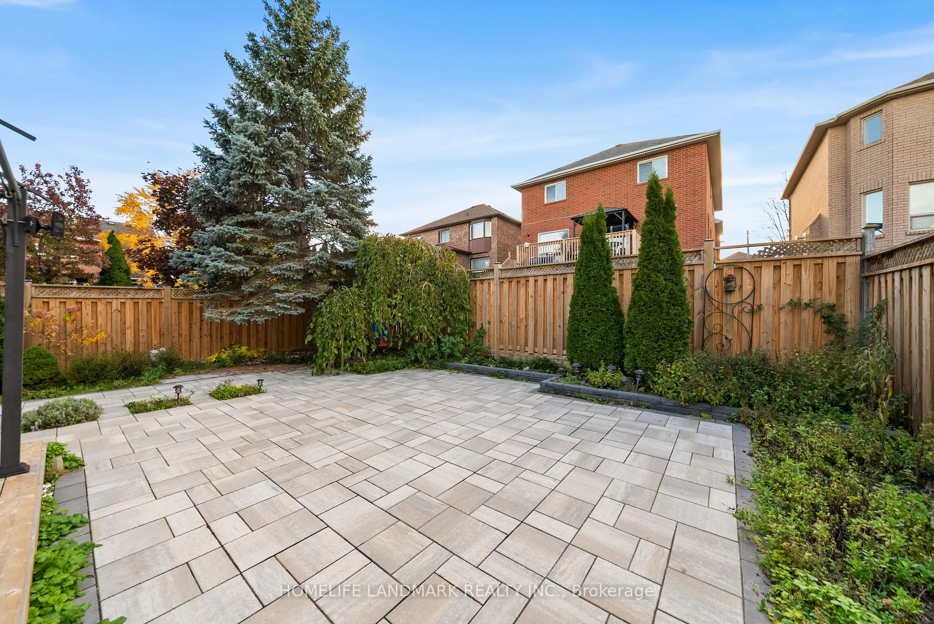 Photo 47 of 200 Fallingbrook Street, Whitby, Pringle Creek — HOMEH