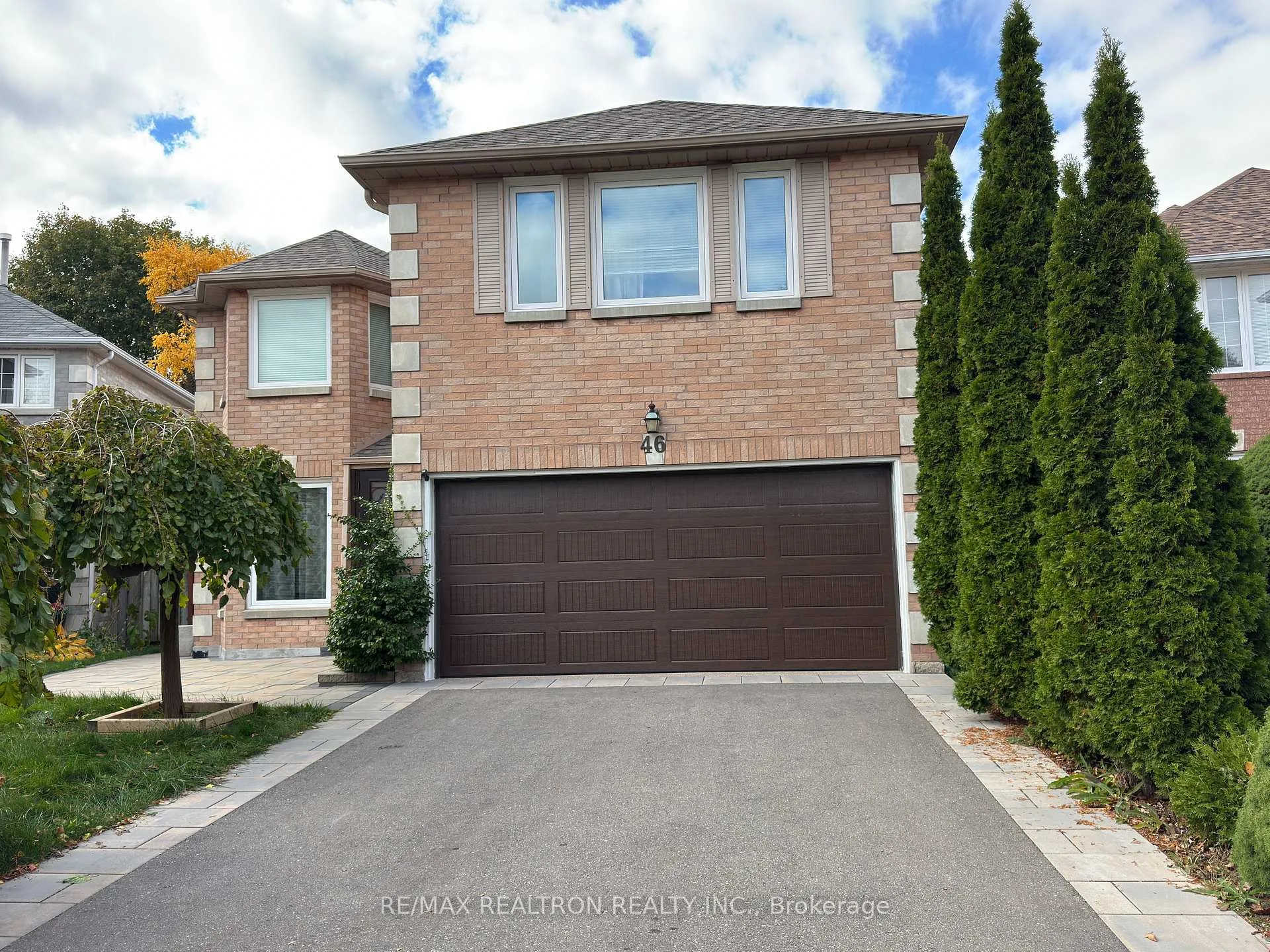 Front of 46 Thornbrook Court
