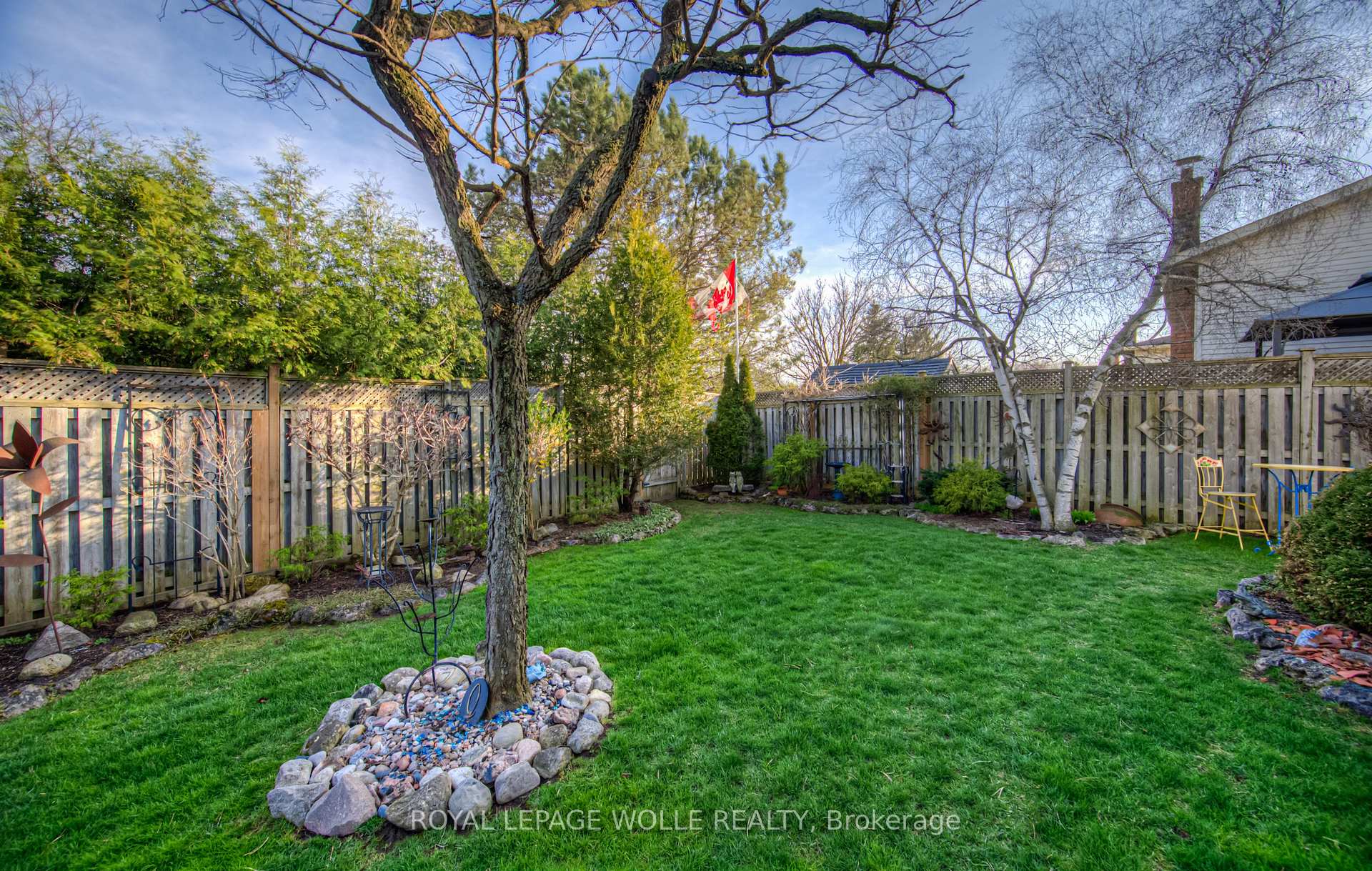 Photo 45 of 365 Twinflower Crescent, Waterloo — HOMEH