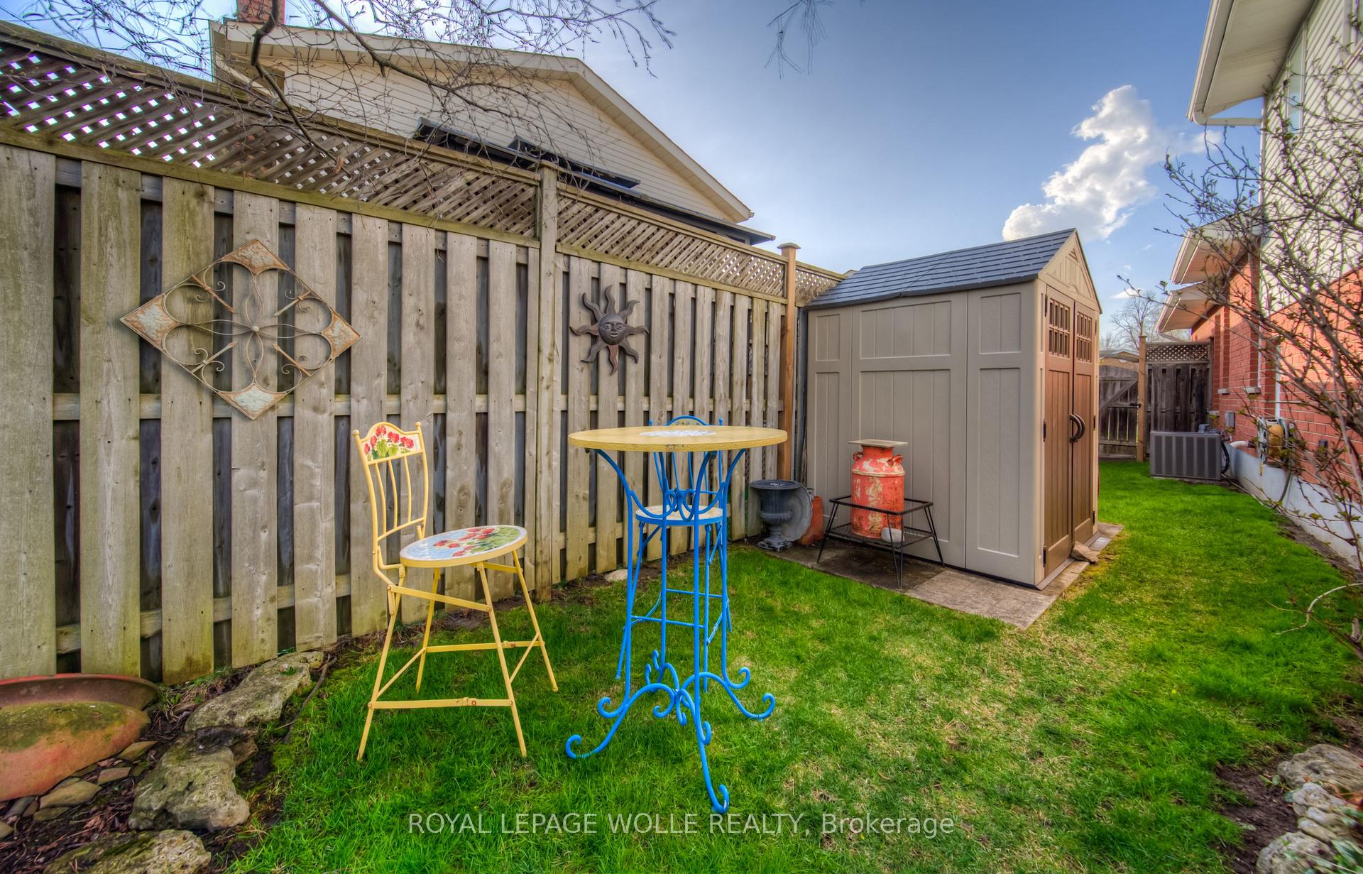 Photo 46 of 365 Twinflower Crescent, Waterloo — HOMEH
