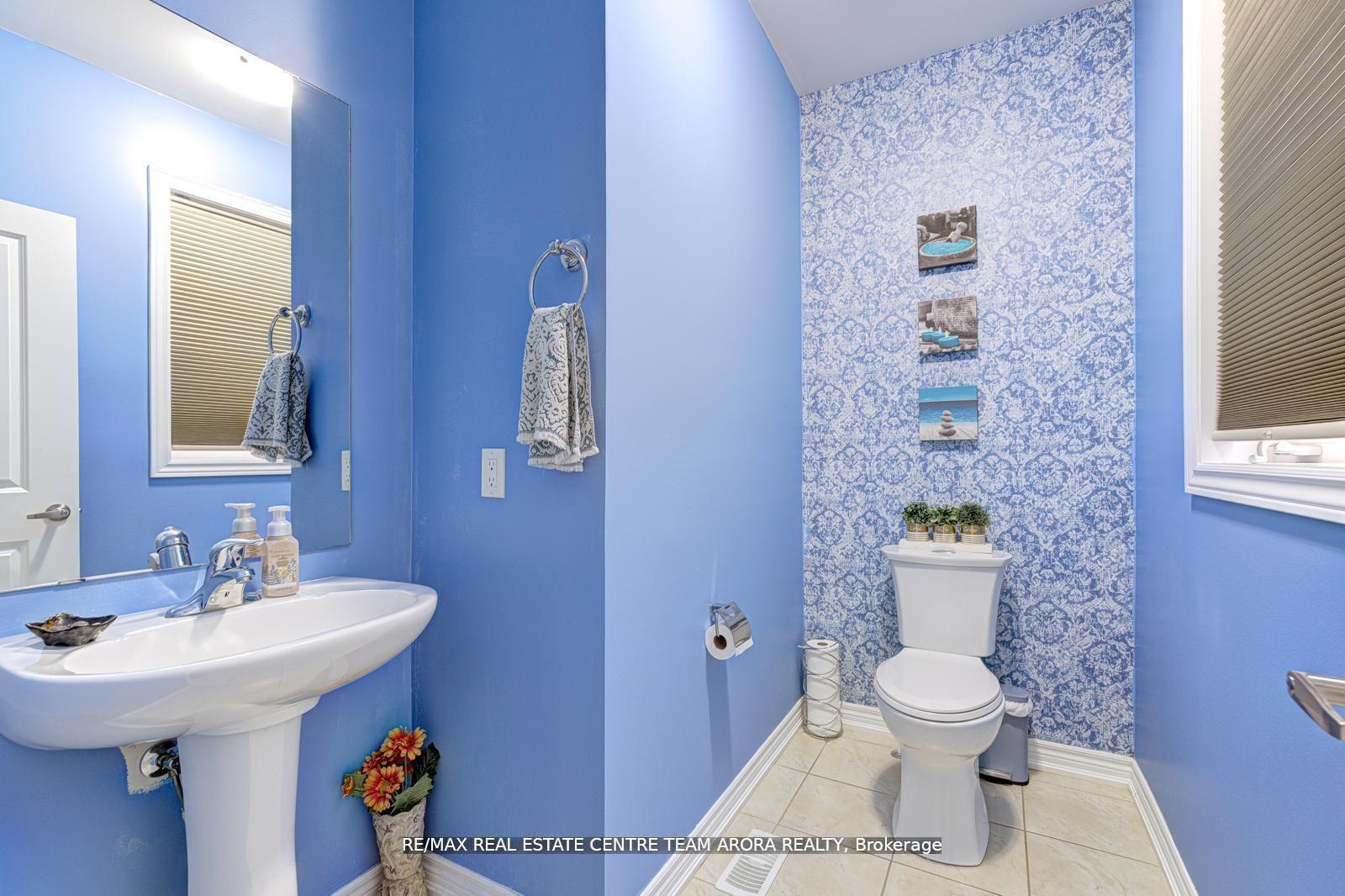 Photo 22 of 40 Killington Avenue, Vaughan, Kleinburg — HOMEH
