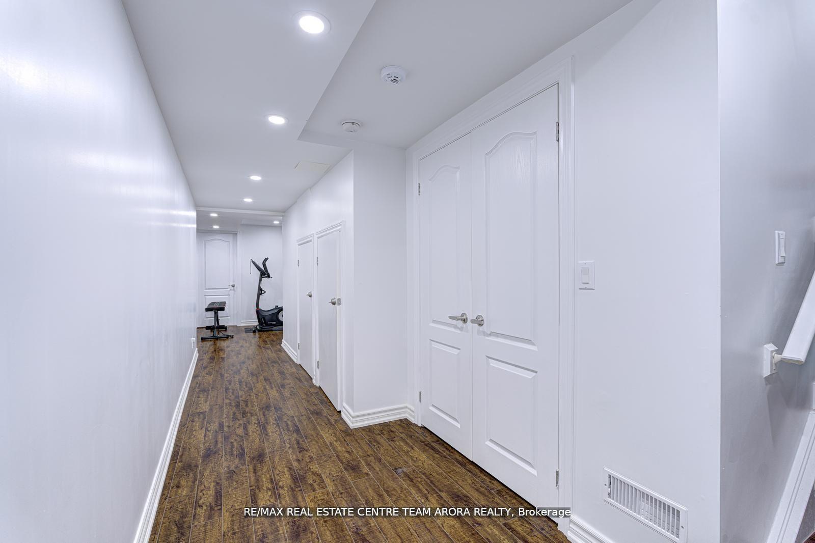 Photo 38 of 40 Killington Avenue, Vaughan, Kleinburg — HOMEH