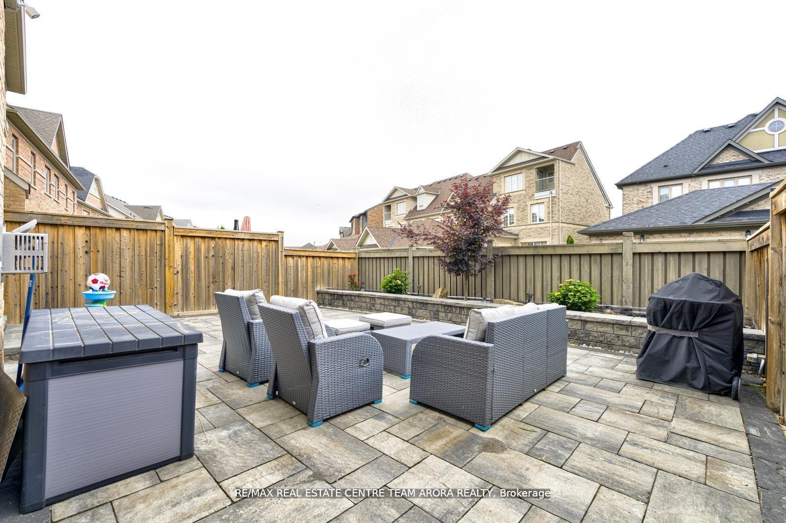 Photo 46 of 40 Killington Avenue, Vaughan, Kleinburg — HOMEH