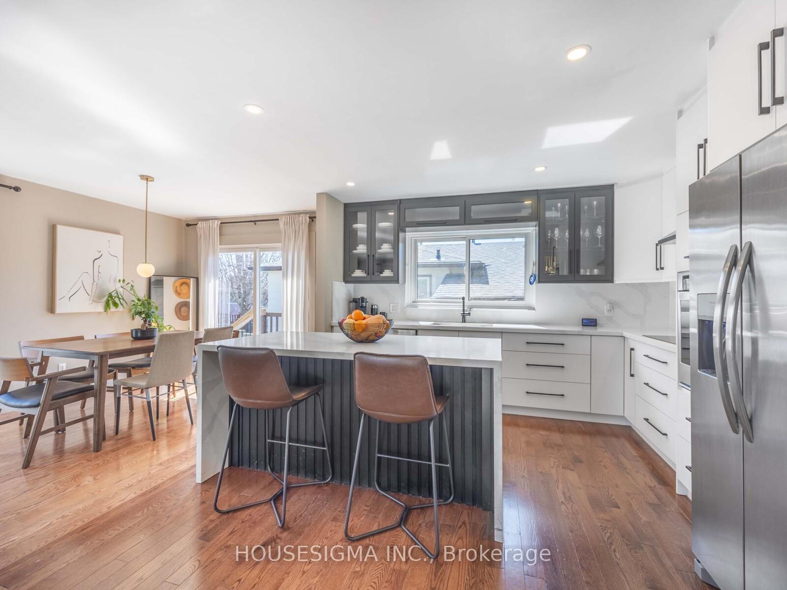 Photo 11 of 21 Dawson Street, Whitby, Lynde Creek — HOMEH