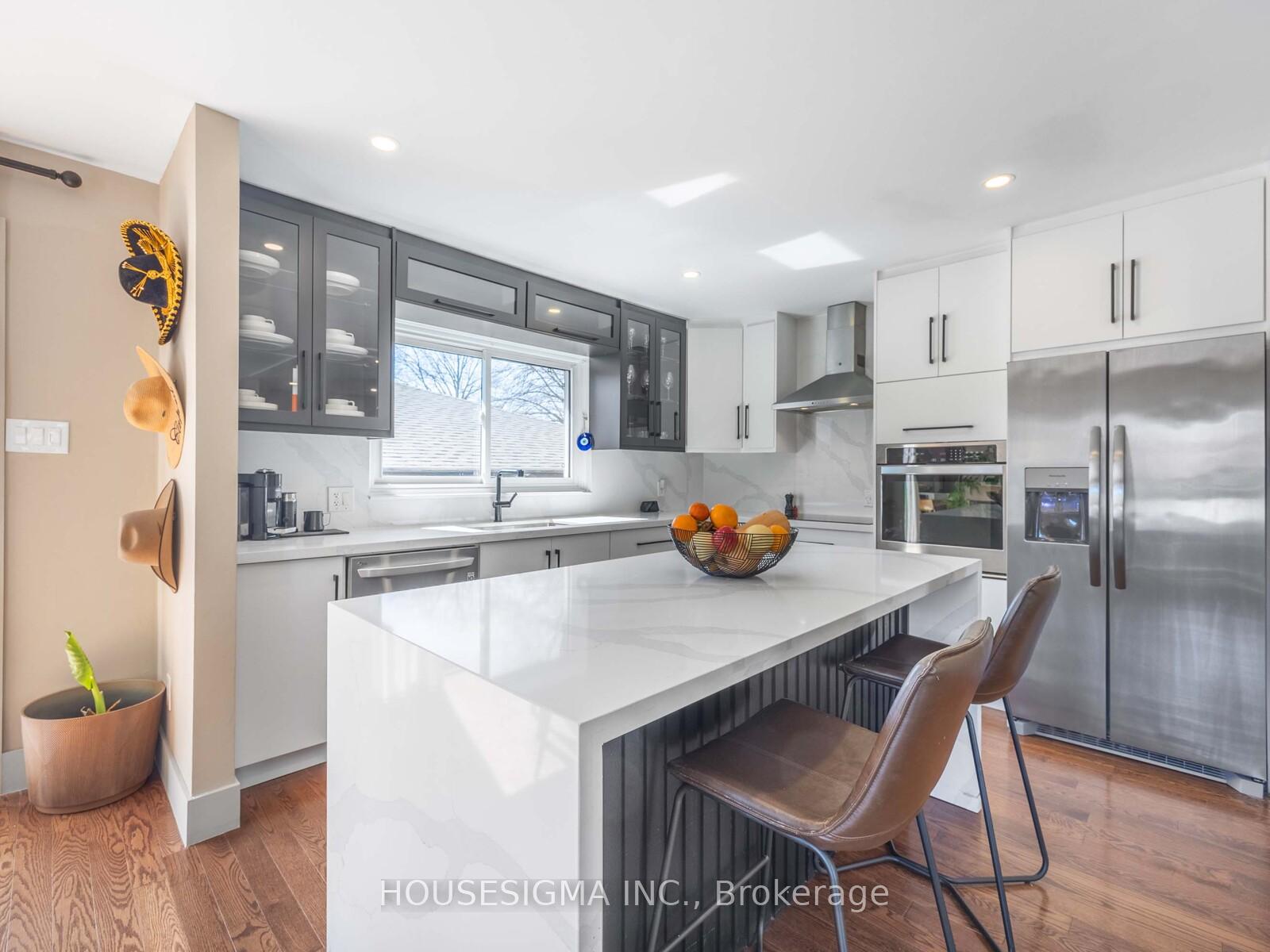 Photo 12 of 21 Dawson Street, Whitby, Lynde Creek — HOMEH