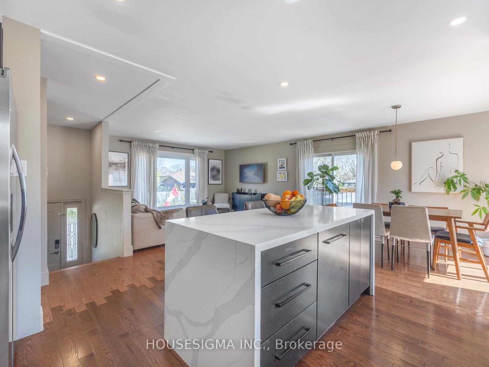 Photo 14 of 21 Dawson Street, Whitby, Lynde Creek — HOMEH