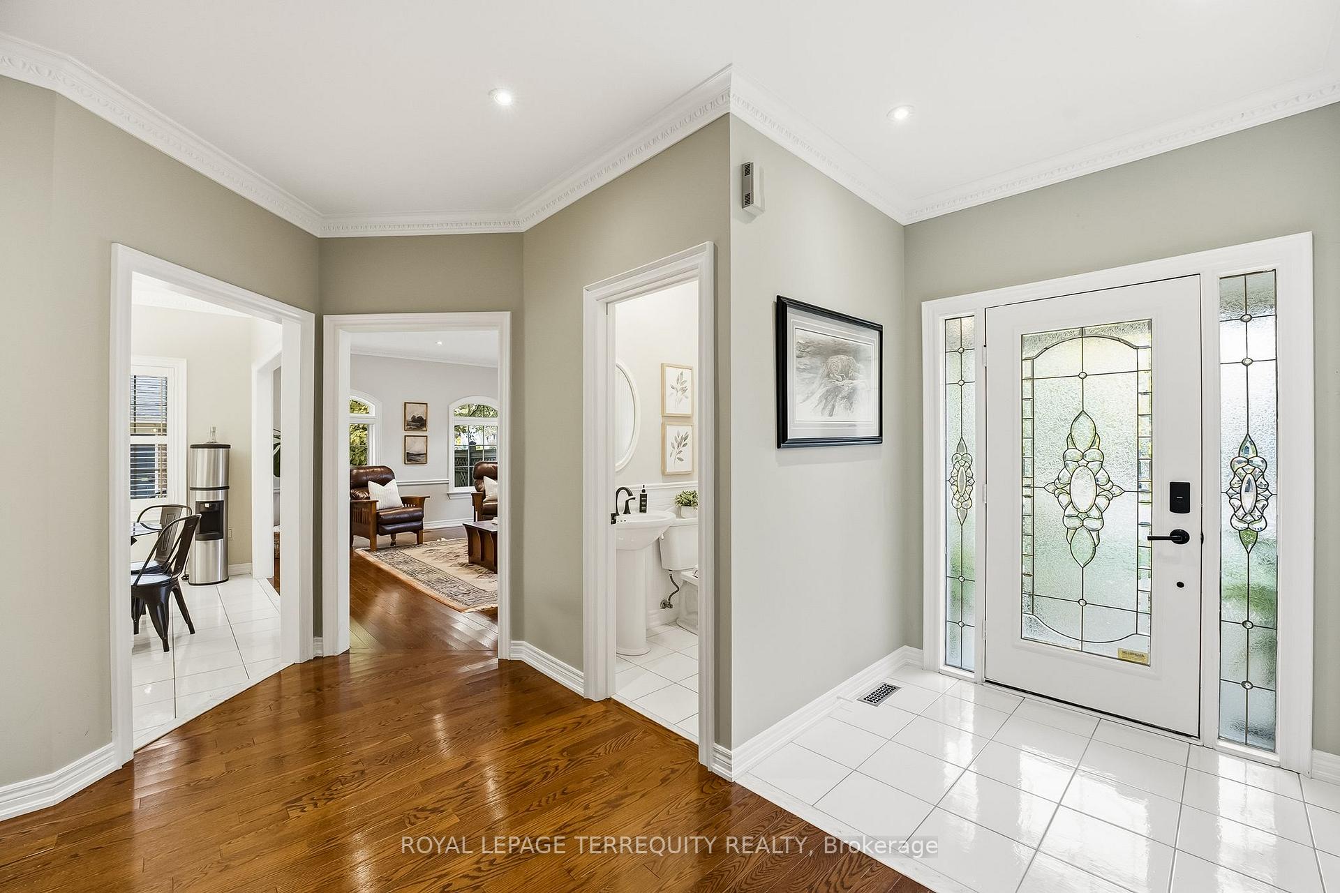 Photo 9 of 134 Cassels Road E, Whitby, Brooklin — HOMEH