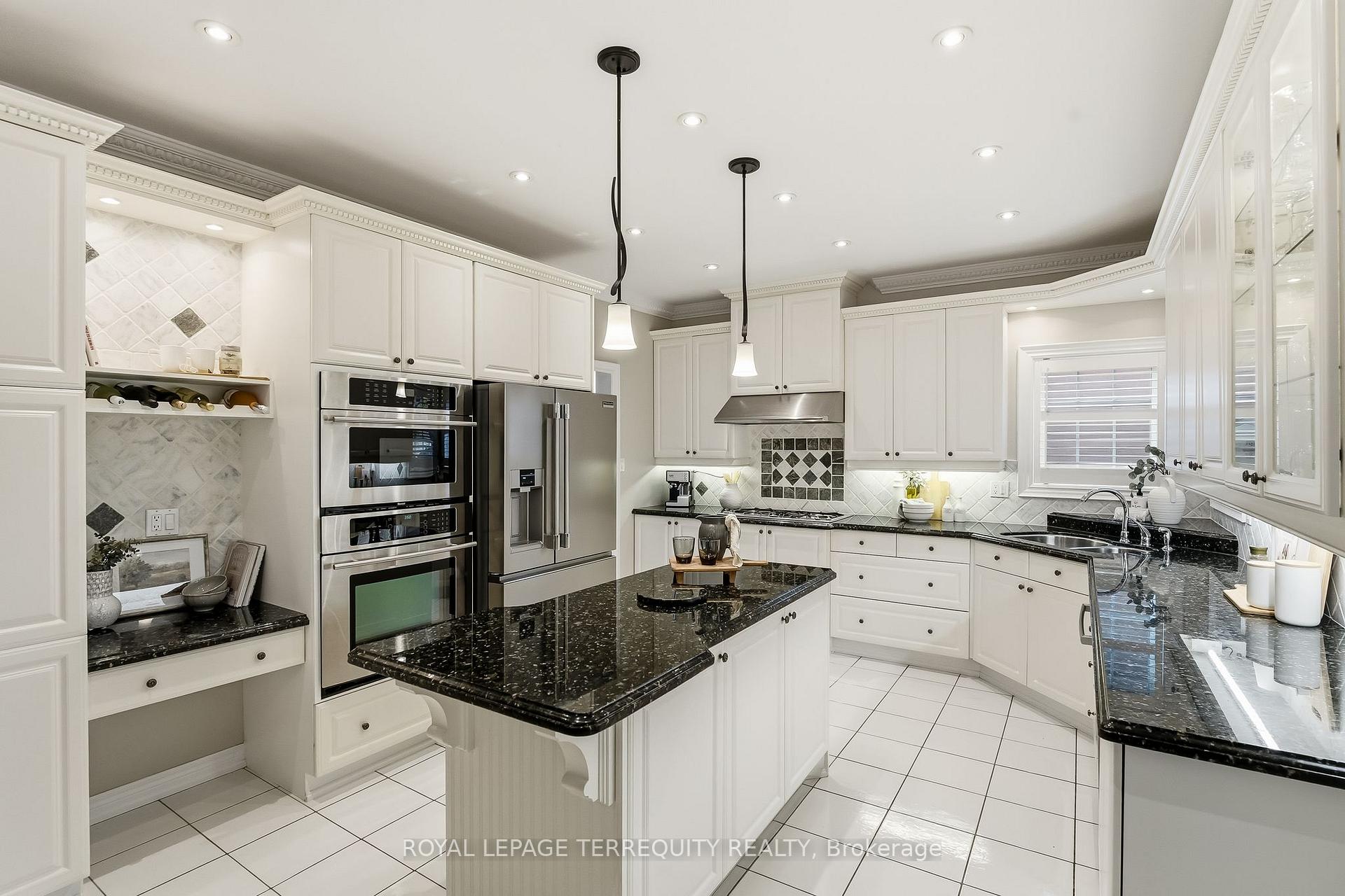 Photo 14 of 134 Cassels Road E, Whitby, Brooklin — HOMEH