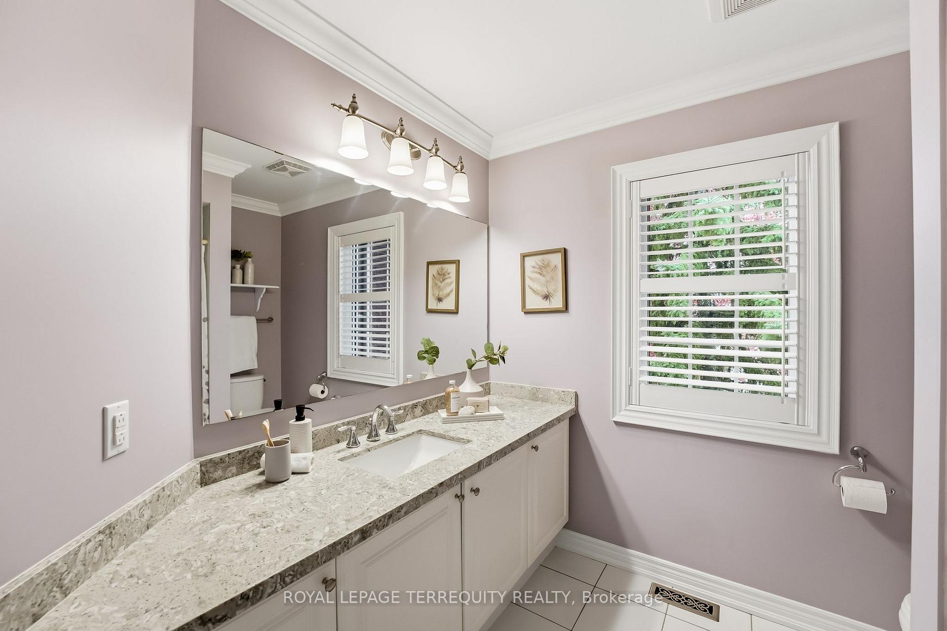 Photo 30 of 134 Cassels Road E, Whitby, Brooklin — HOMEH