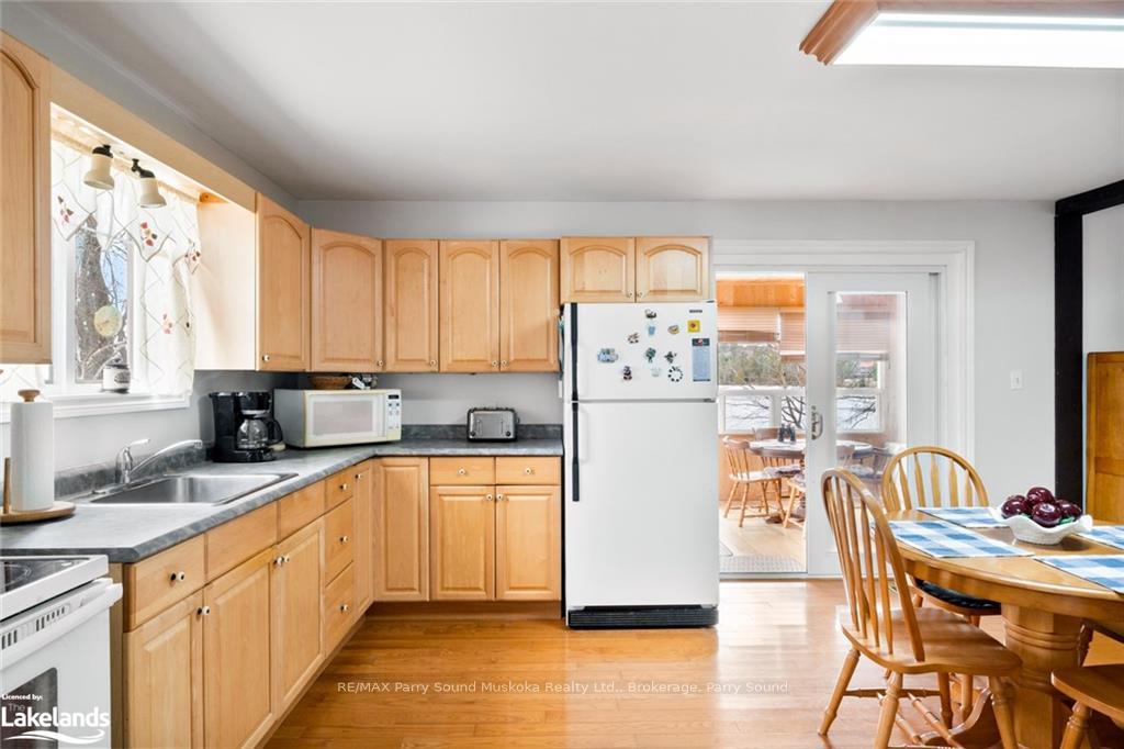 Photo 14 of 327 Whitestone Lake Road, Whitestone, Hagerman — HOMEH