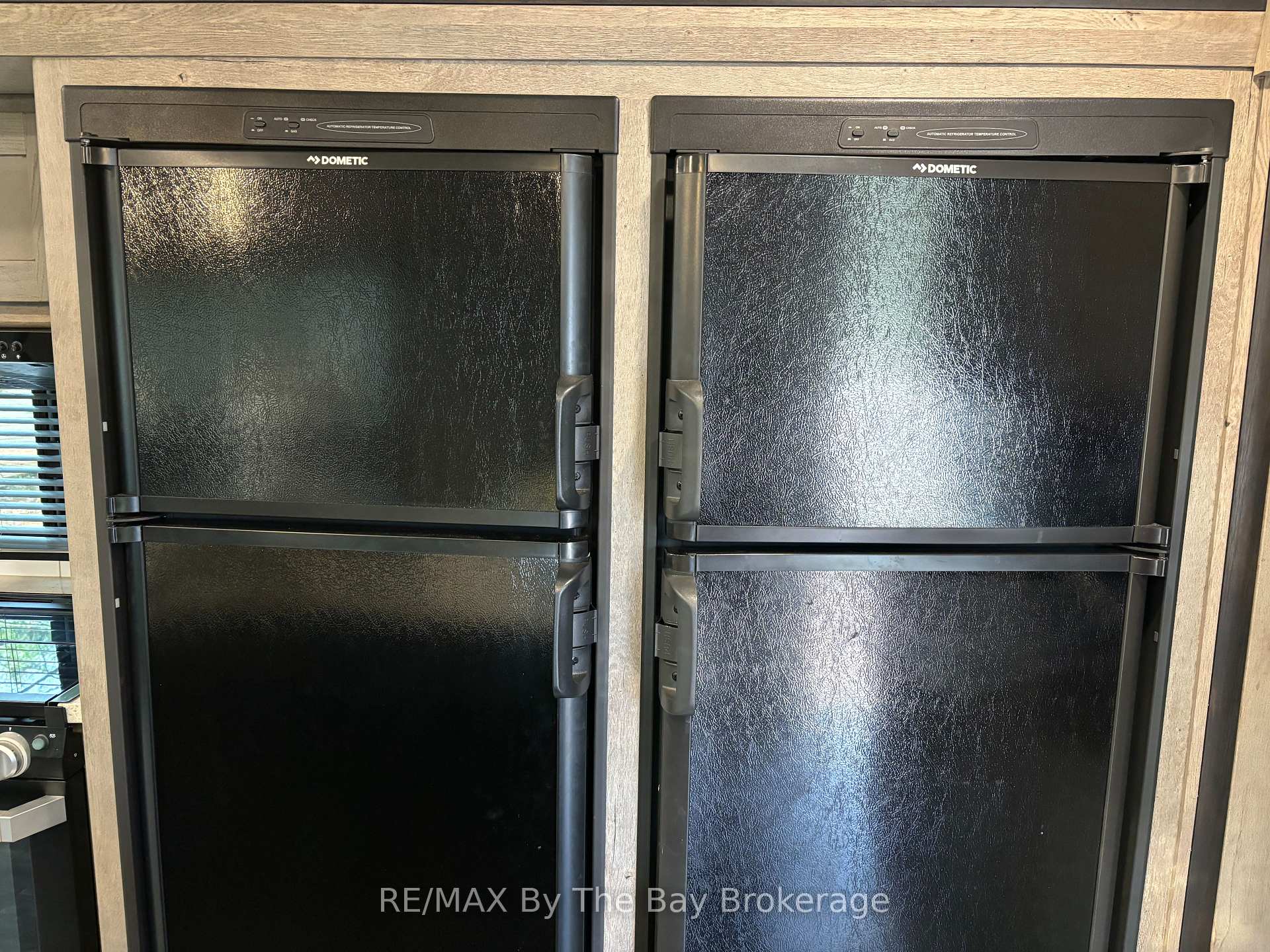 Photo 20 of Unit 259, 85 Theme Park Drive, Wasaga Beach — HOMEH