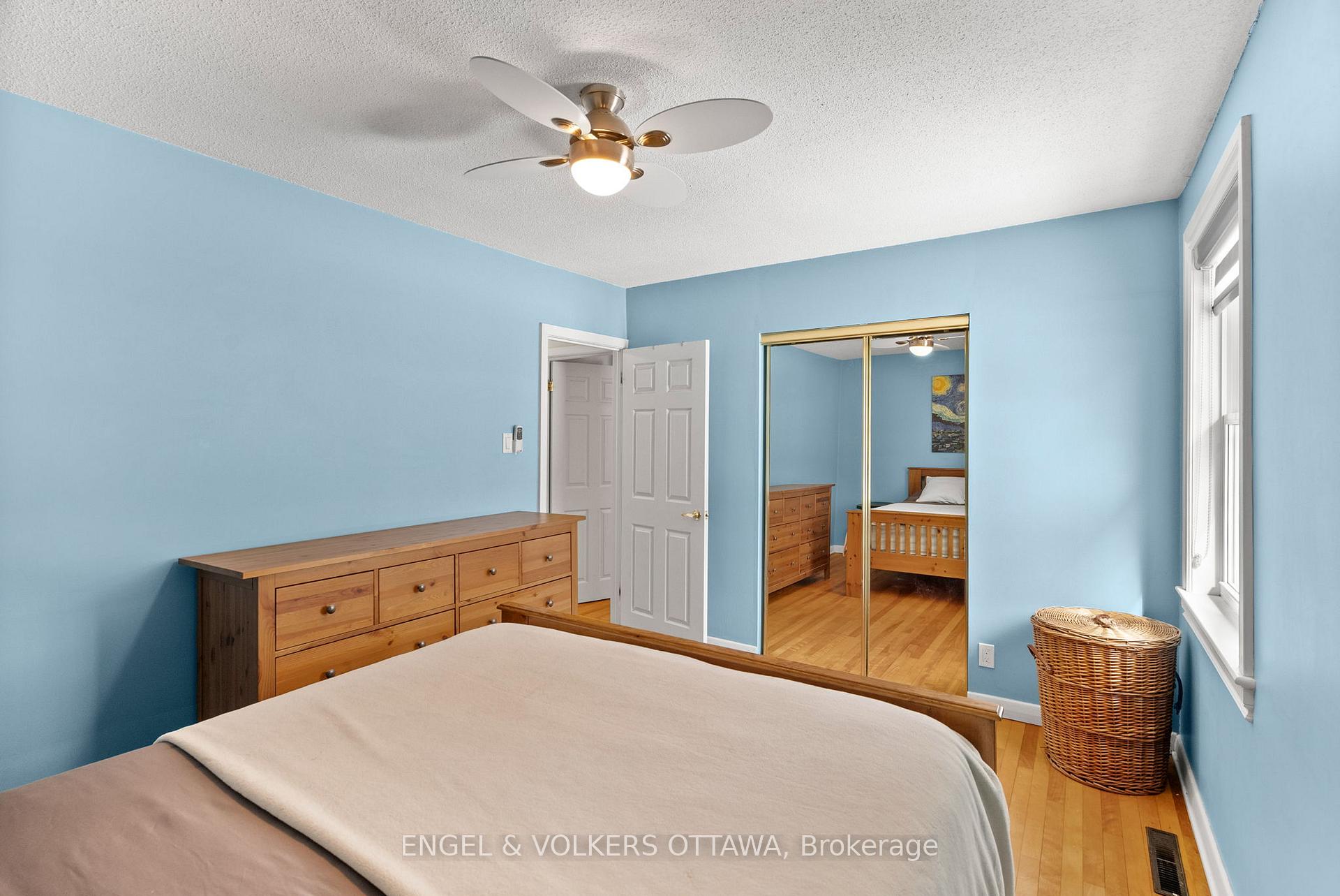 Photo 25 of 2205 Webster Avenue, Ottawa, Alta Vista — HOMEH