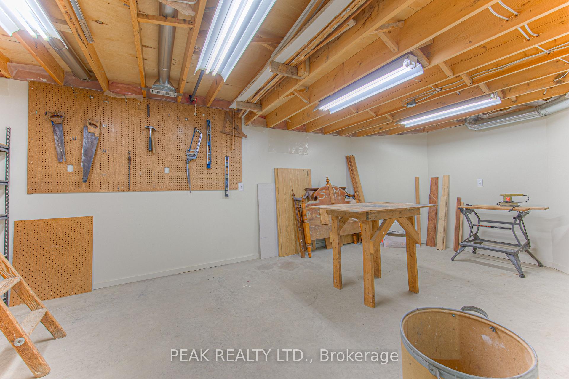 Photo 29 of 300 Thorncrest Drive, Waterloo — HOMEH