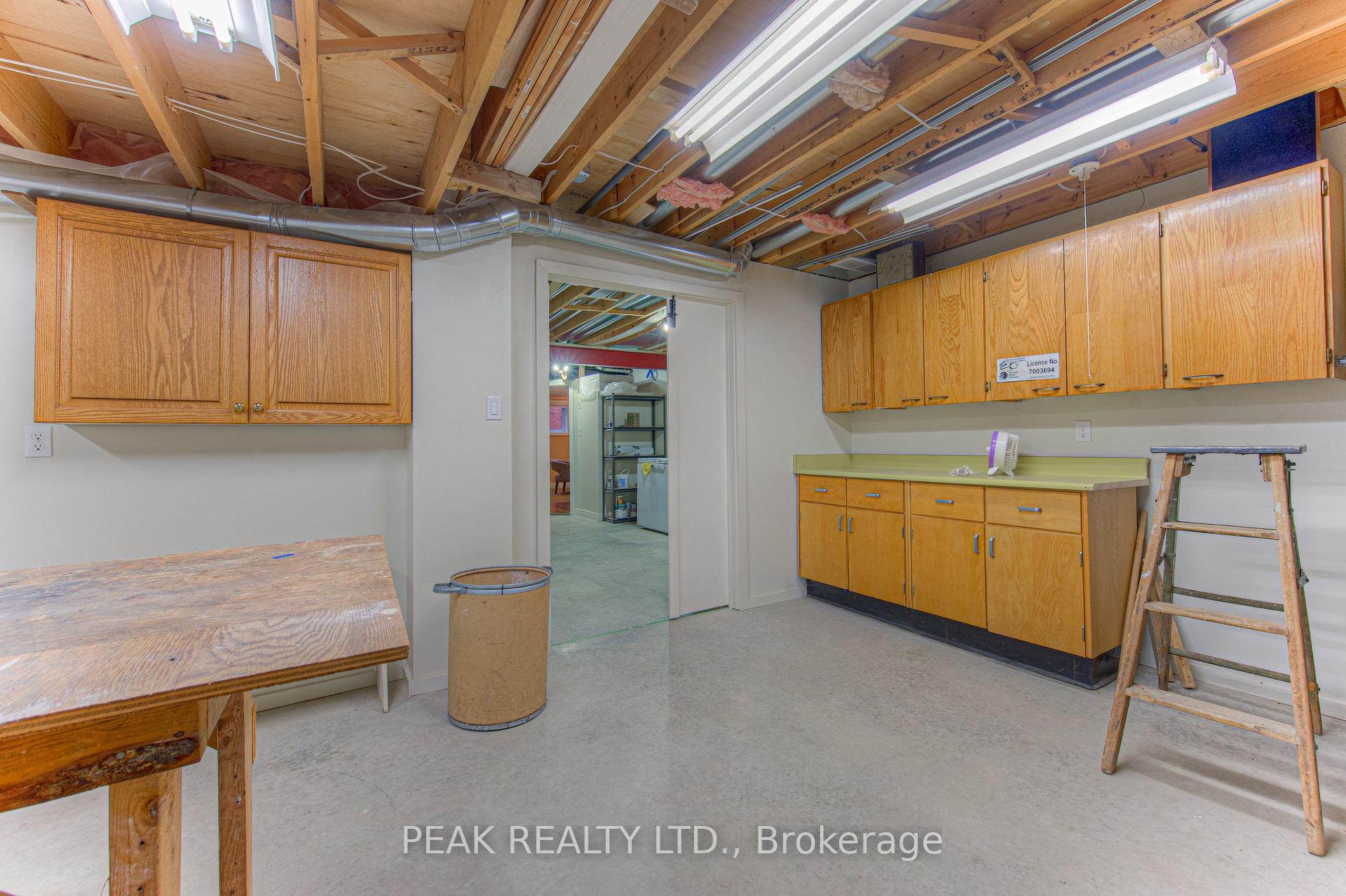 Photo 30 of 300 Thorncrest Drive, Waterloo — HOMEH