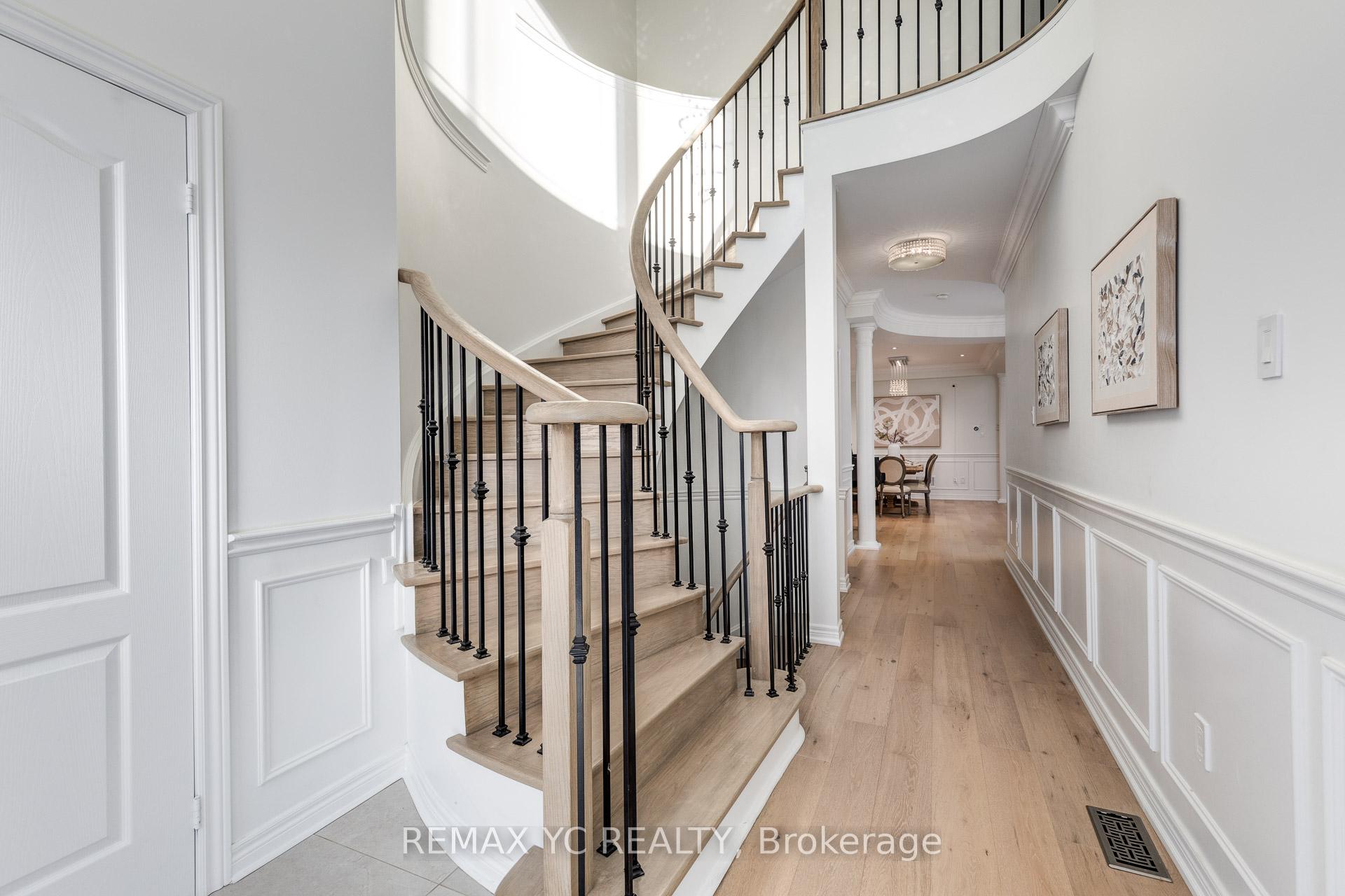 Photo 5 of 101 Oberfrick Avenue, Vaughan, Patterson — HOMEH