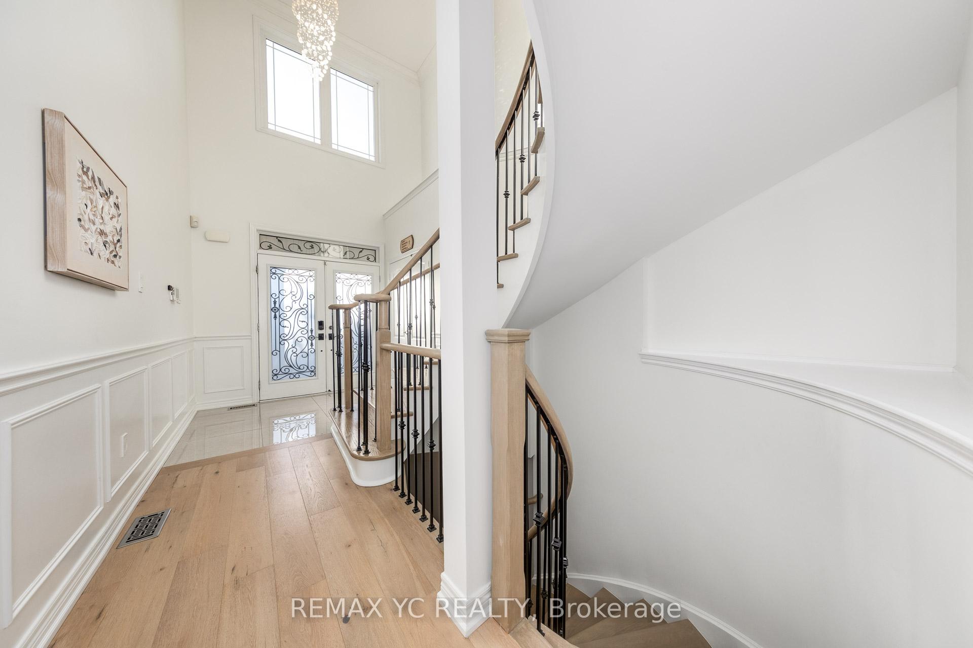 Photo 6 of 101 Oberfrick Avenue, Vaughan, Patterson — HOMEH