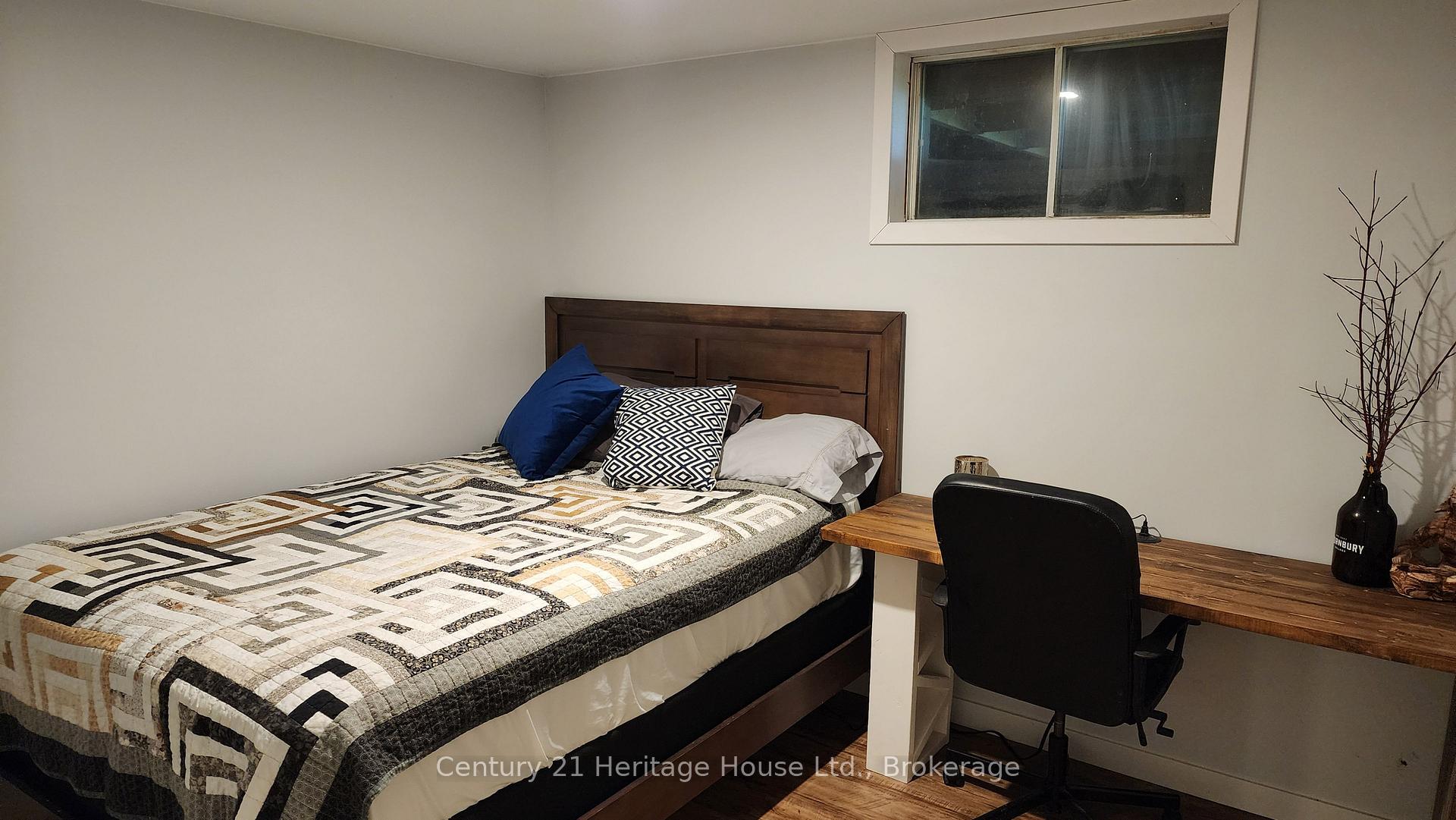 Photo 18 of 220 Bruce Street, West Grey — HOMEH