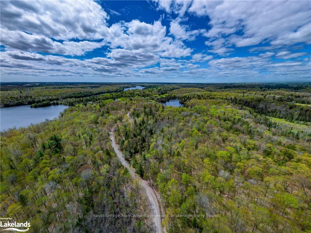 Photo 4 of 831 Shawanaga Lake Road, Whitestone, Hagerman — HOMEH