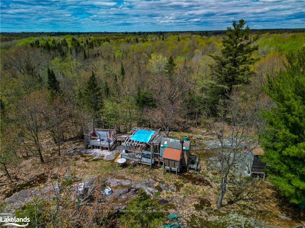 Photo 11 of 831 Shawanaga Lake Road, Whitestone, Hagerman — HOMEH