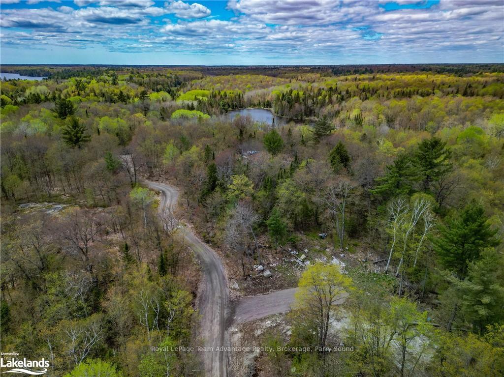 Photo 15 of 831 Shawanaga Lake Road, Whitestone, Hagerman — HOMEH
