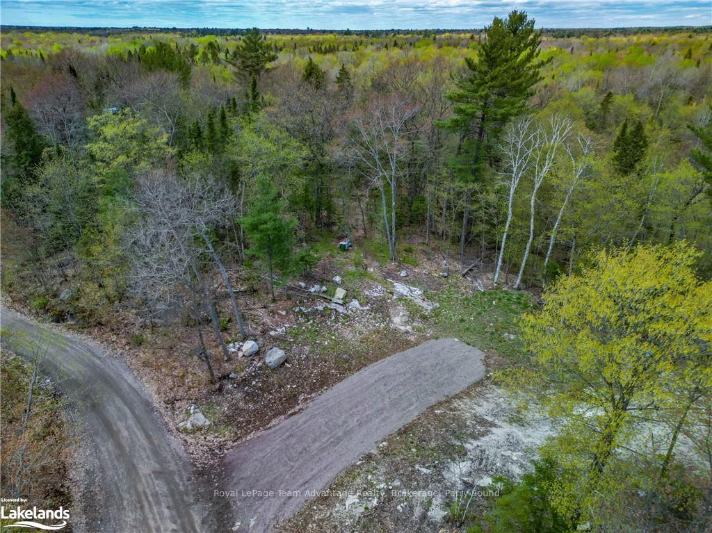 Photo 16 of 831 Shawanaga Lake Road, Whitestone, Hagerman — HOMEH