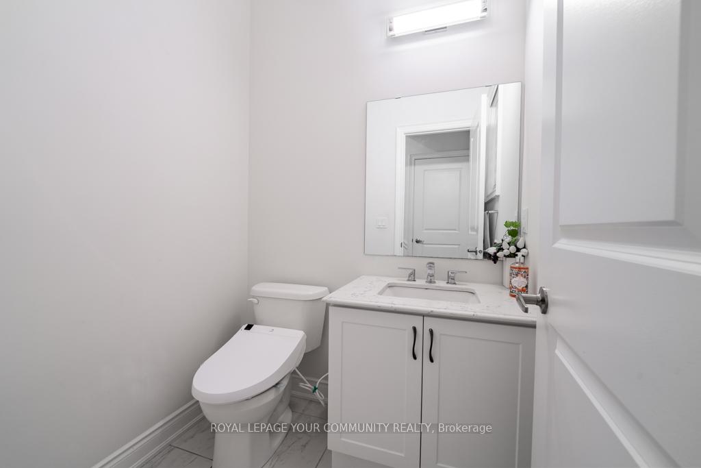 Photo 36 of 18 Maple Fields Circle, Aurora, Aurora Estates — HOMEH