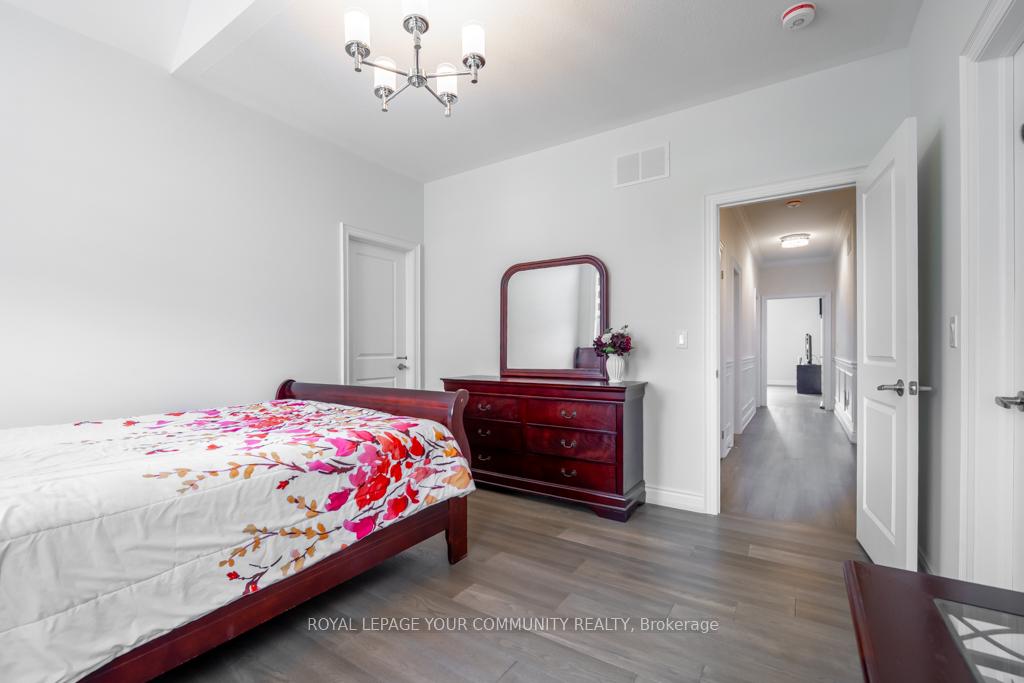 Photo 29 of 18 Maple Fields Circle, Aurora, Aurora Estates — HOMEH