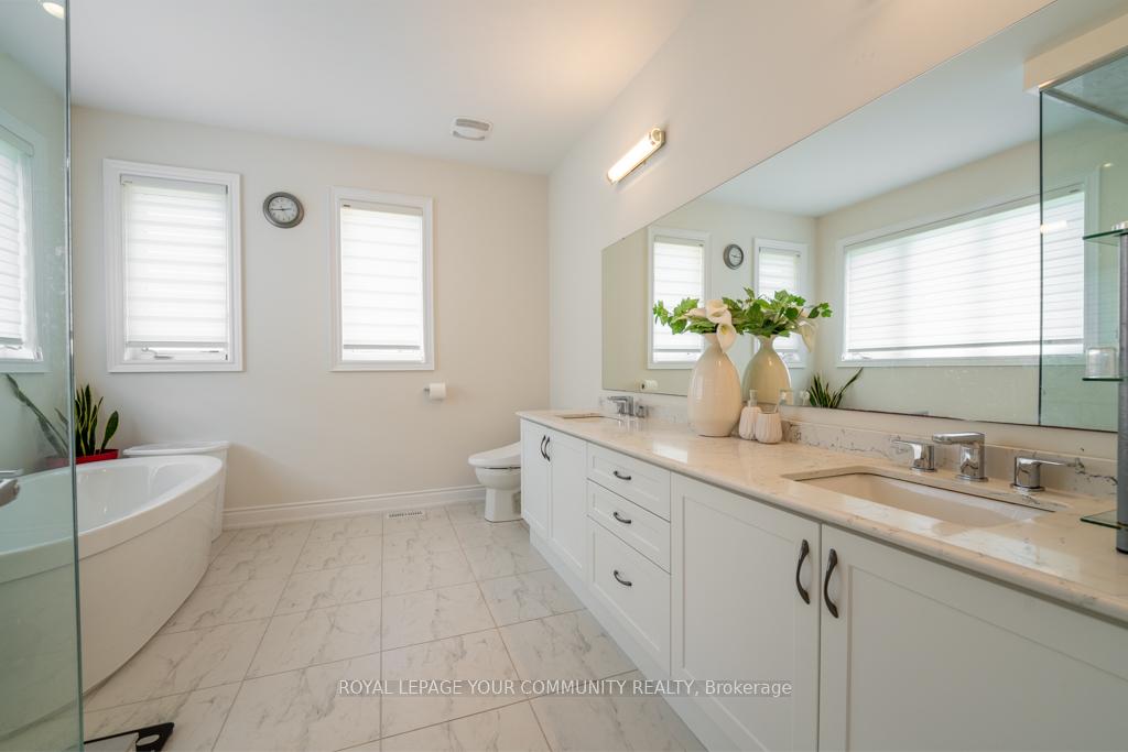 Photo 34 of 18 Maple Fields Circle, Aurora, Aurora Estates — HOMEH