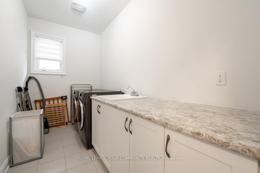 Photo 38 of 18 Maple Fields Circle, Aurora, Aurora Estates — HOMEH