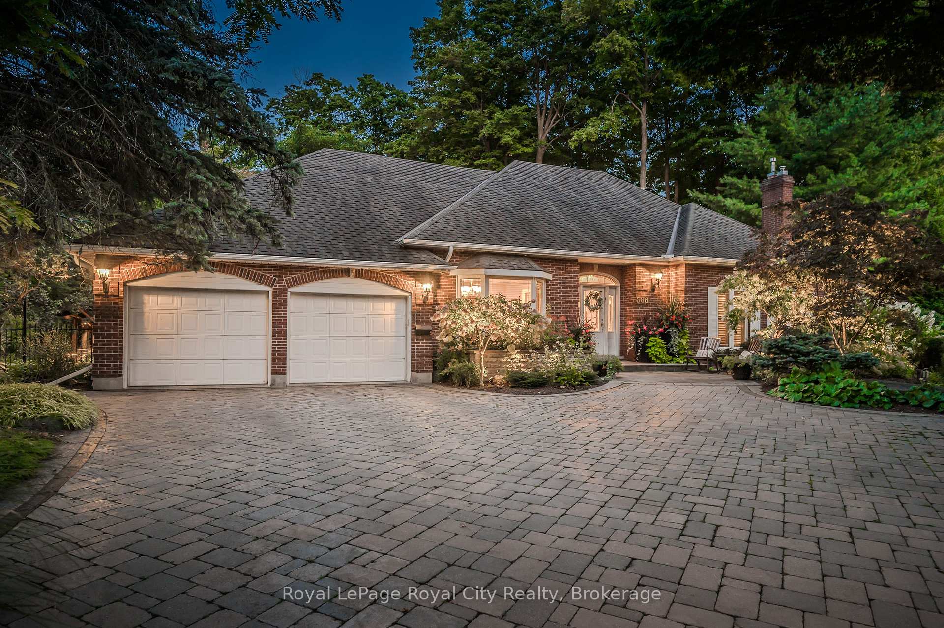 Photo 1 of 586 Eastgate Walk, Waterloo — HOMEH