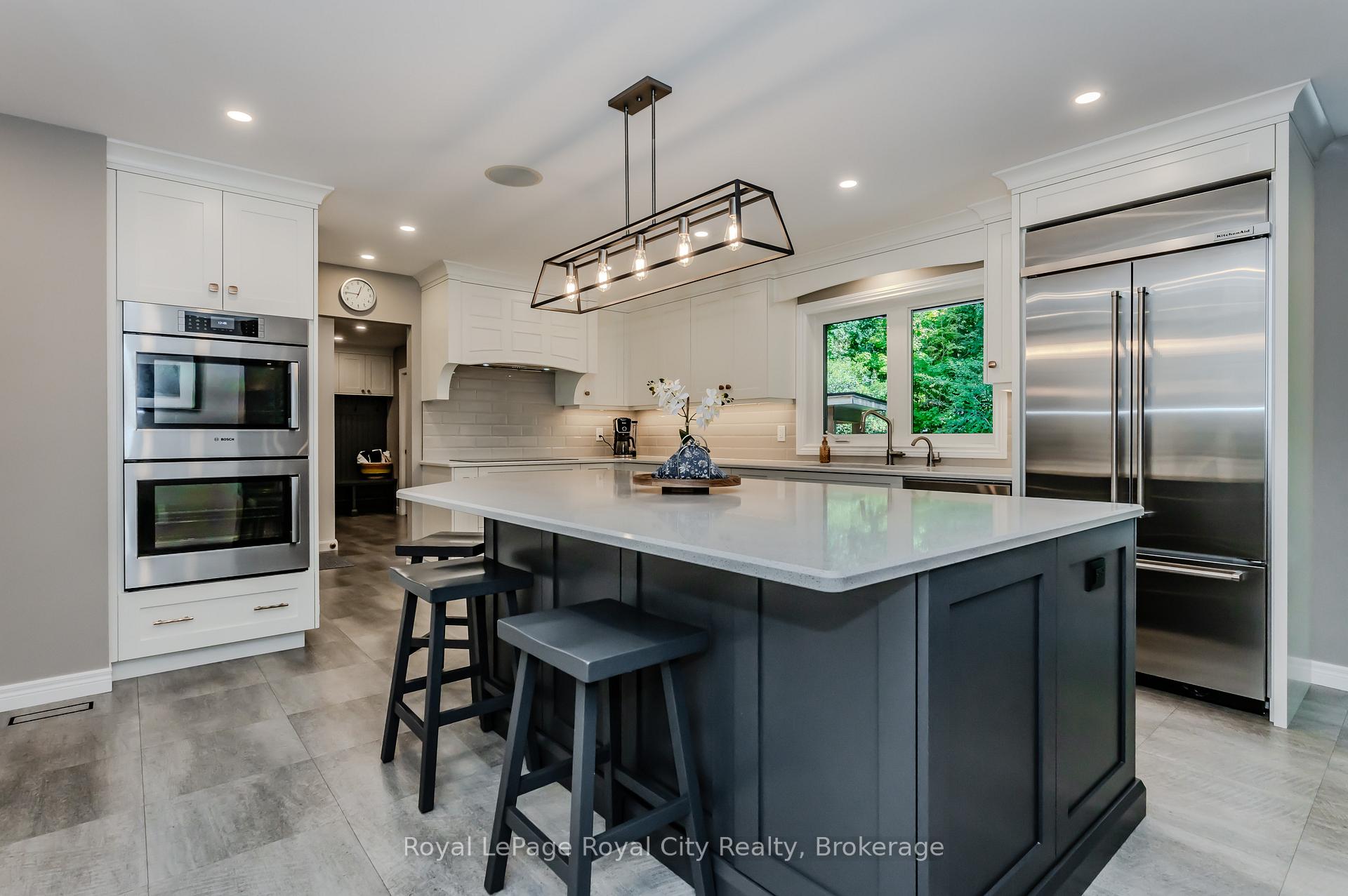Photo 10 of 586 Eastgate Walk, Waterloo — HOMEH
