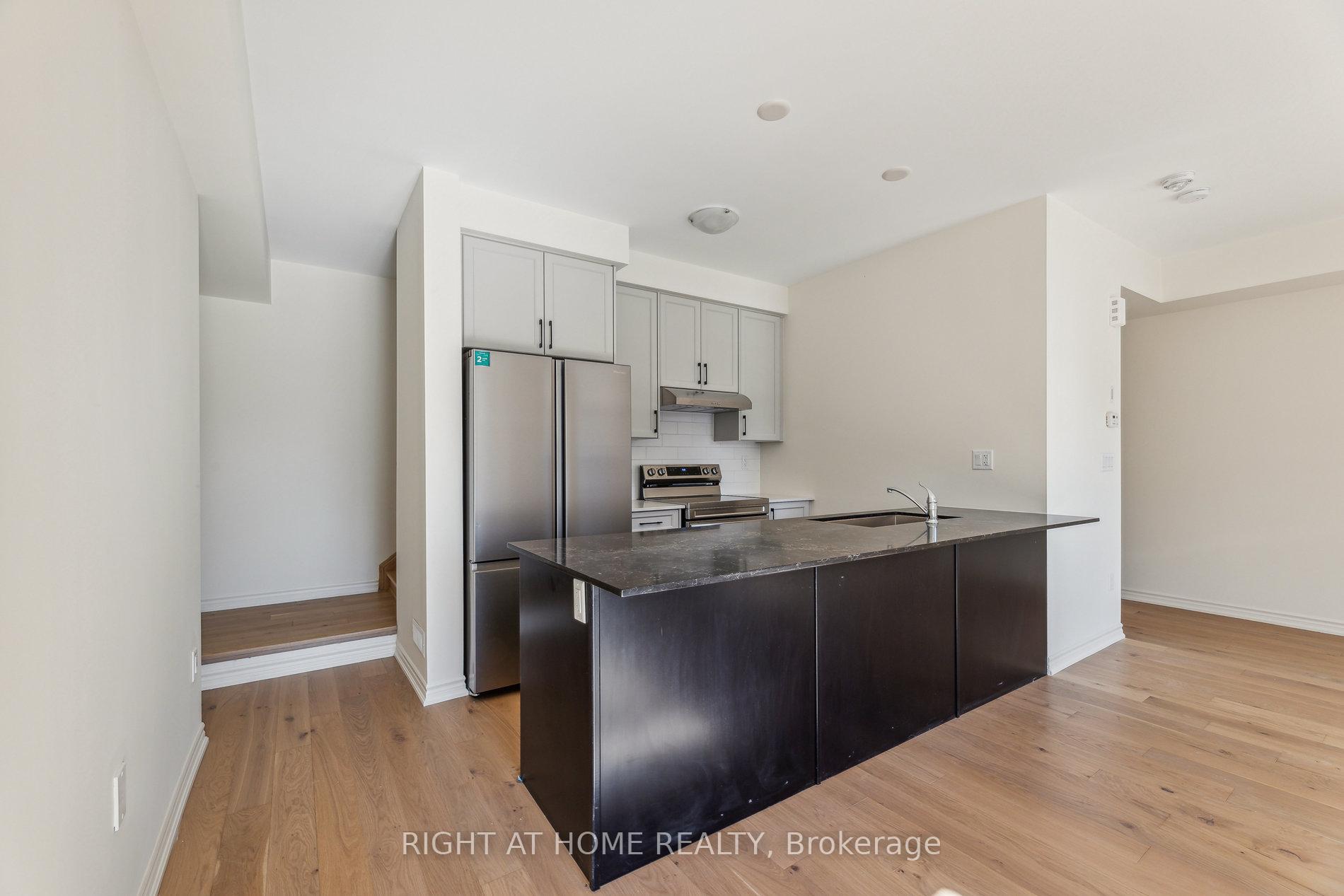 Photo 16 of 488 Salem Road S, Ajax, South East — HOMEH