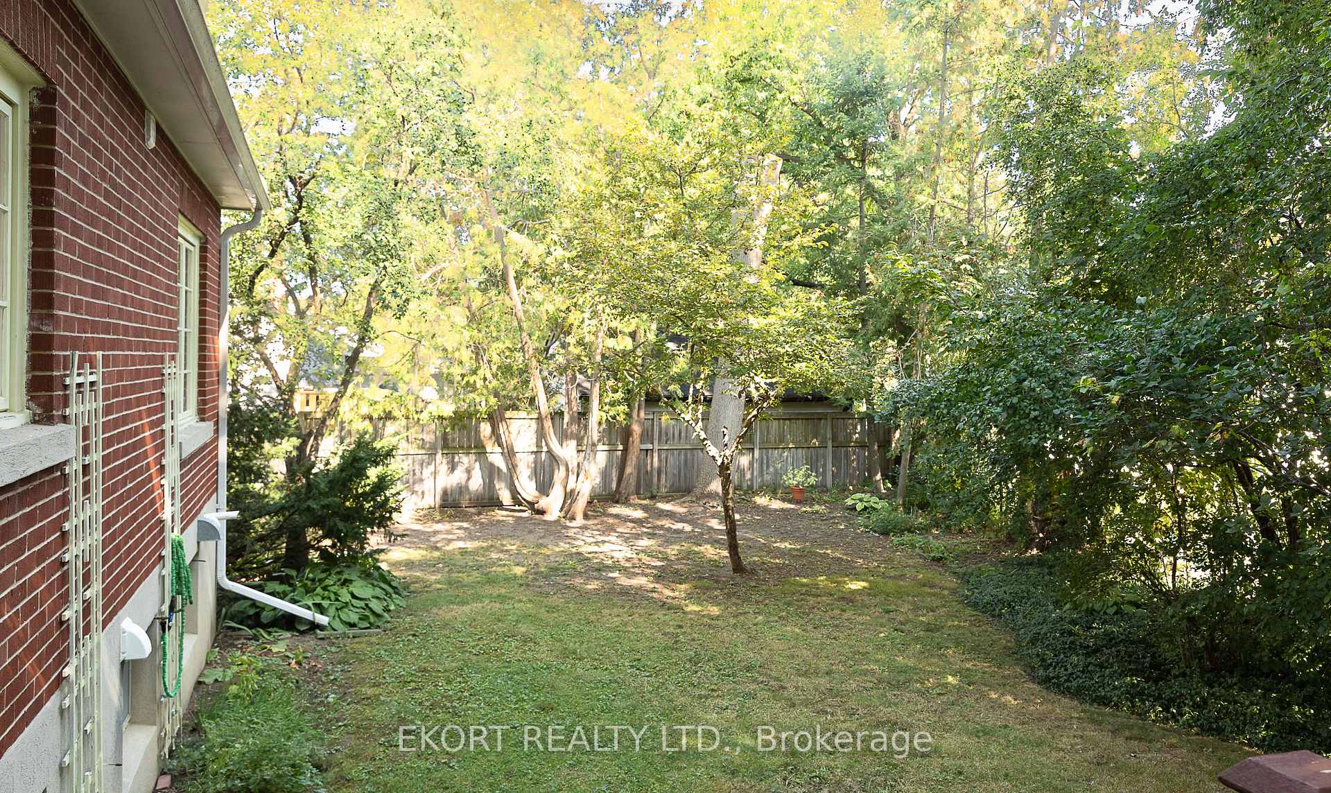 Photo 19 of 71 Golfdale Road, Belleville, Belleville Ward — HOMEH