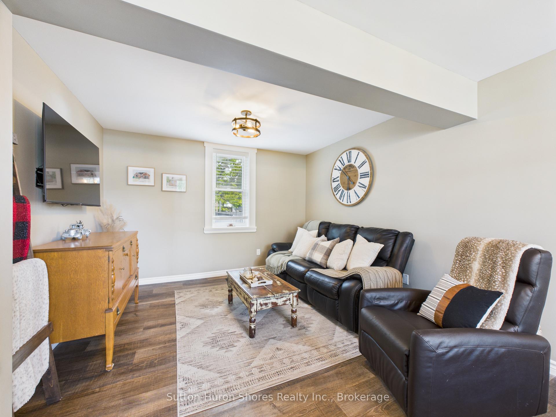 Photo 9 of 24 Market Street, Arran-Elderslie — HOMEH
