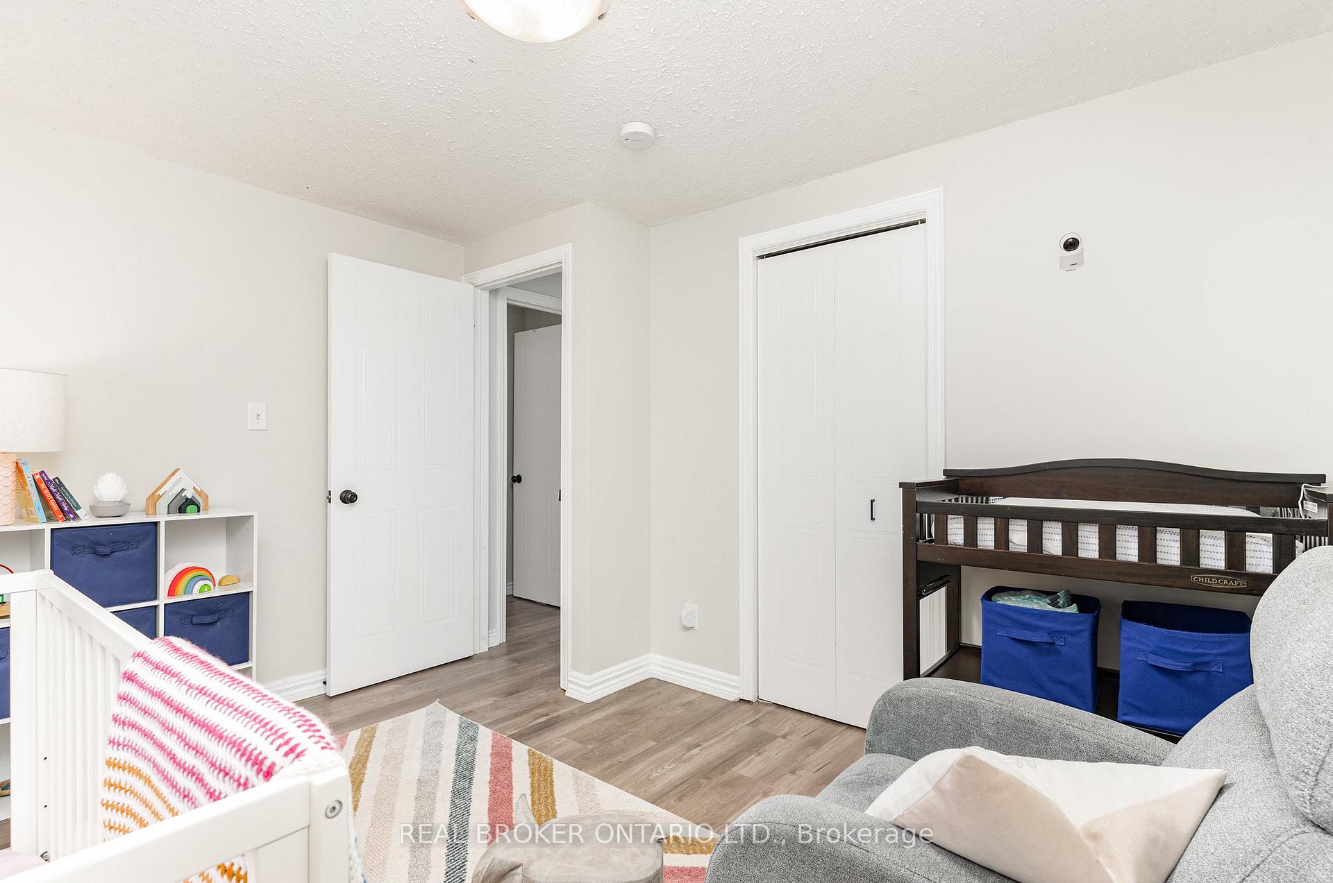 Photo 14 of 542 Drummerhill Crescent, Waterloo — HOMEH