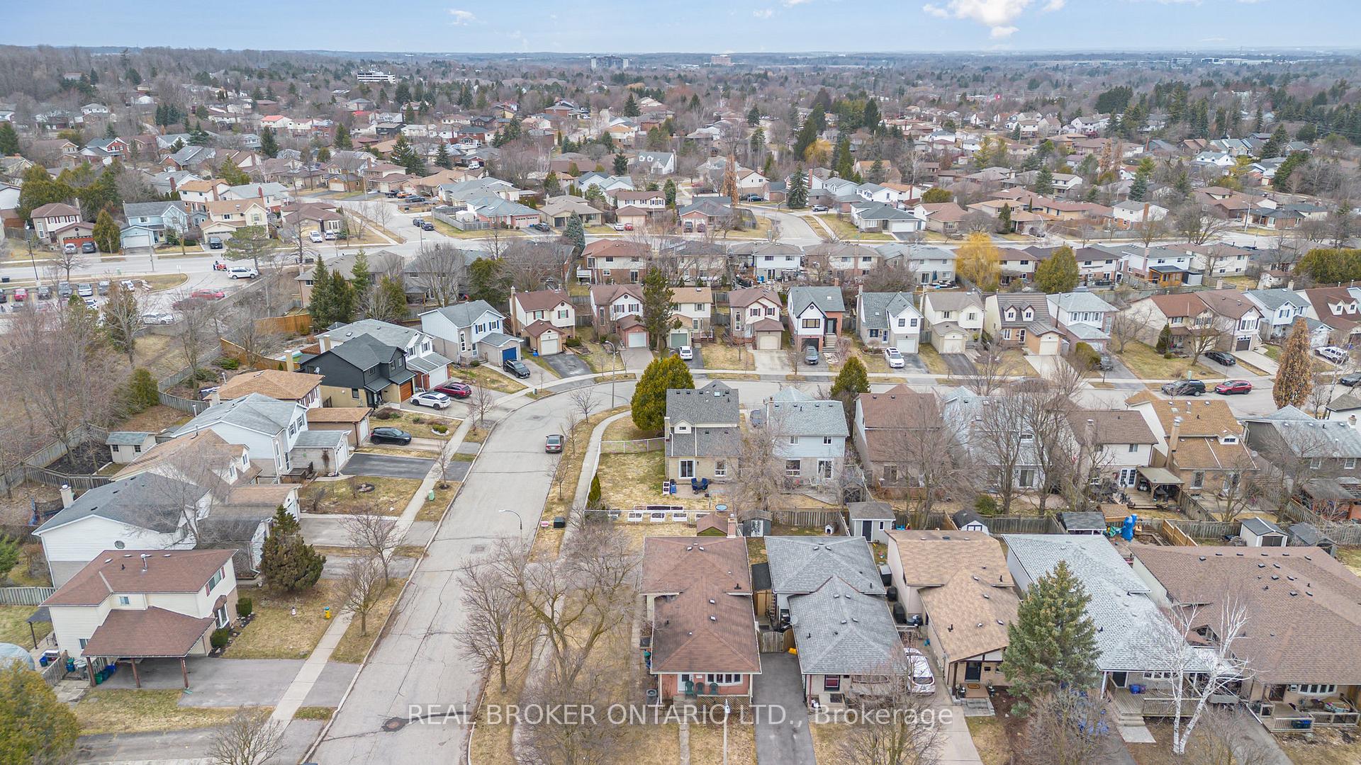 Photo 26 of 542 Drummerhill Crescent, Waterloo — HOMEH