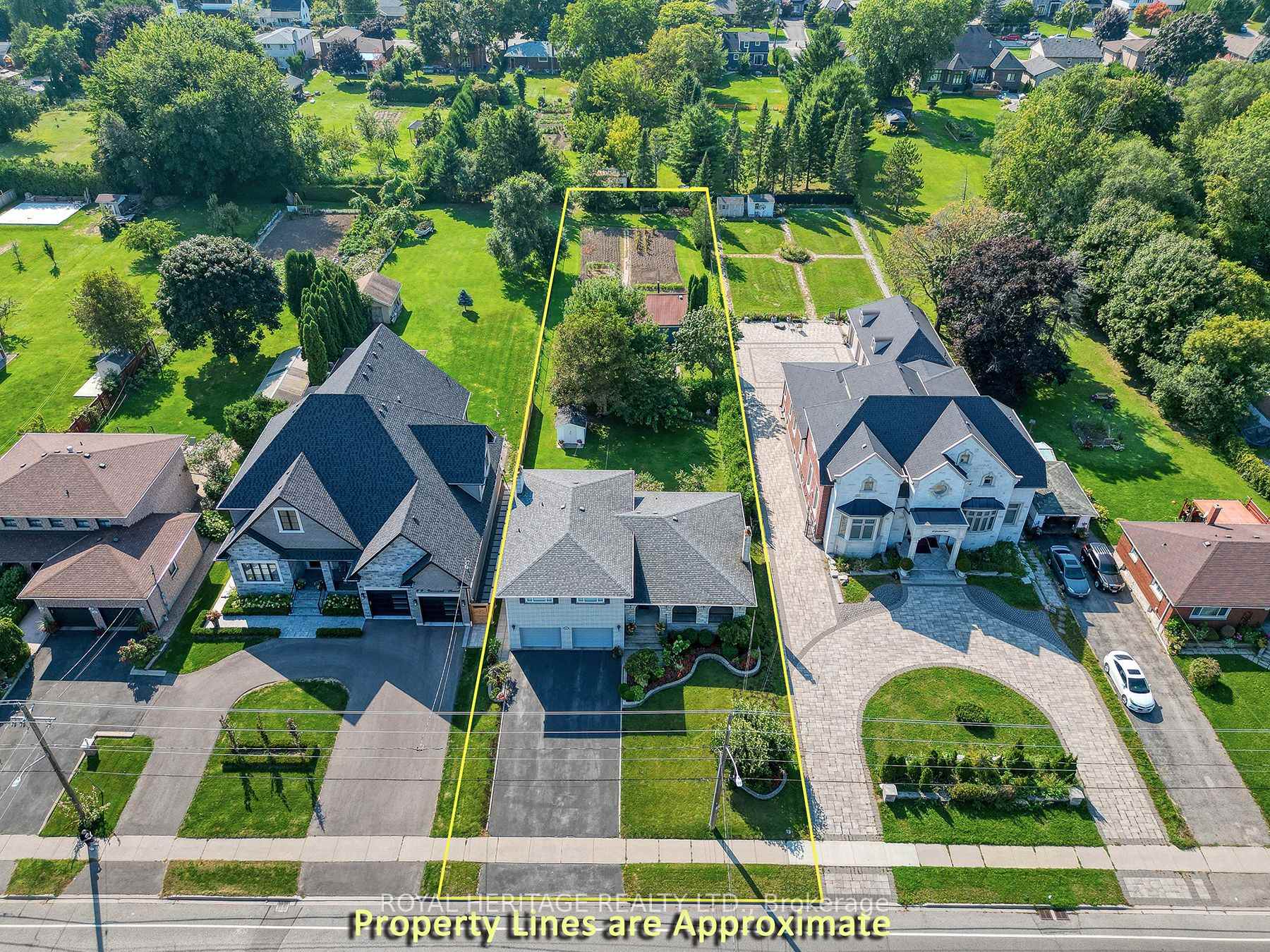 Photo 40 of 46 Garrard Road, Whitby, Blue Grass Meadows — HOMEH