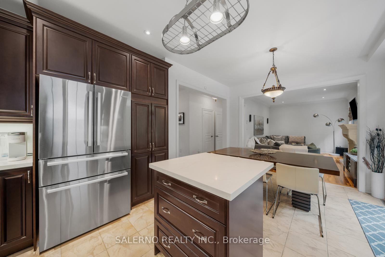 Photo 16 of 222 Via Campanile, Vaughan, Vellore Village — HOMEH