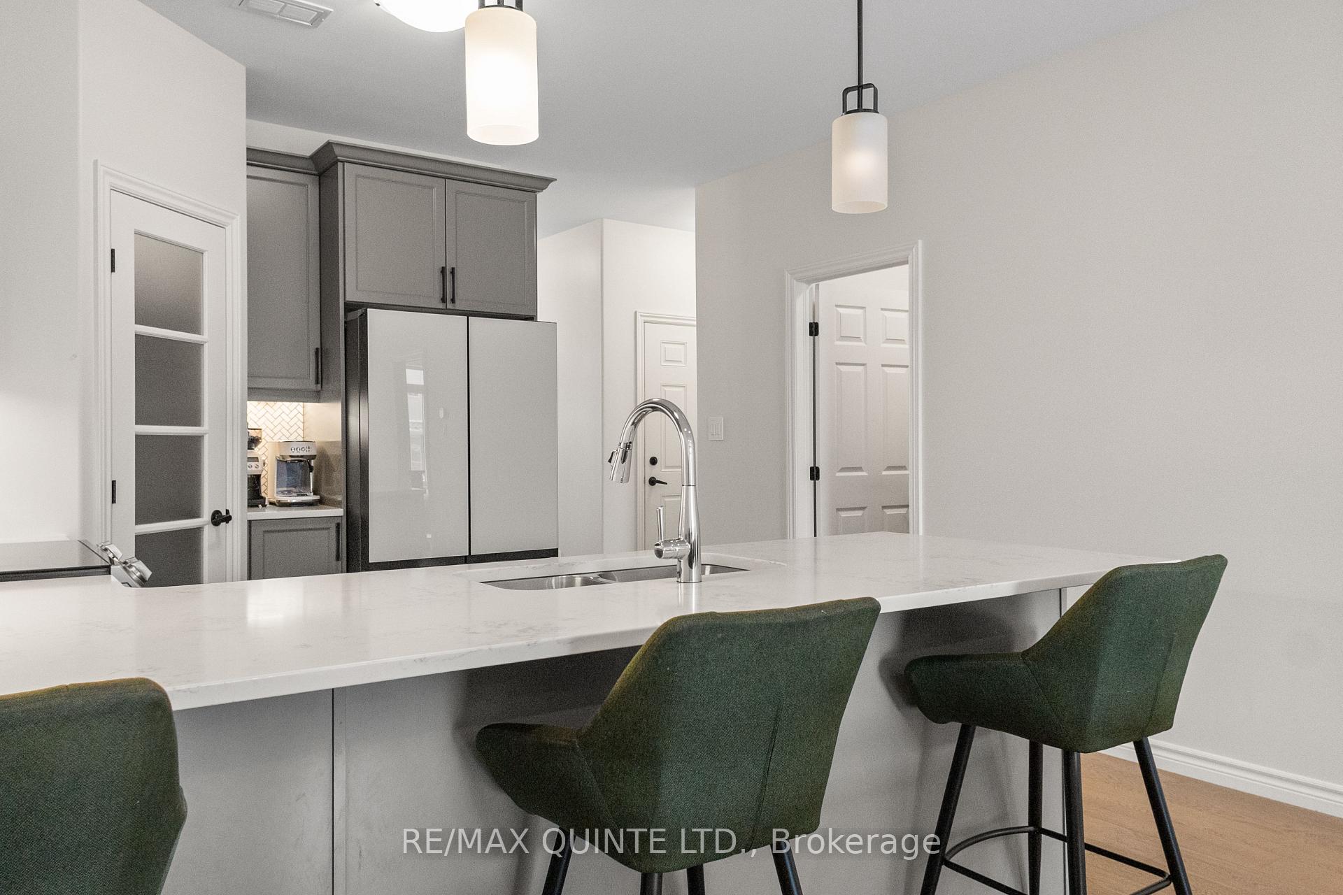 Photo 12 of 54 Athabaska Drive, Belleville, Thurlow Ward — HOMEH
