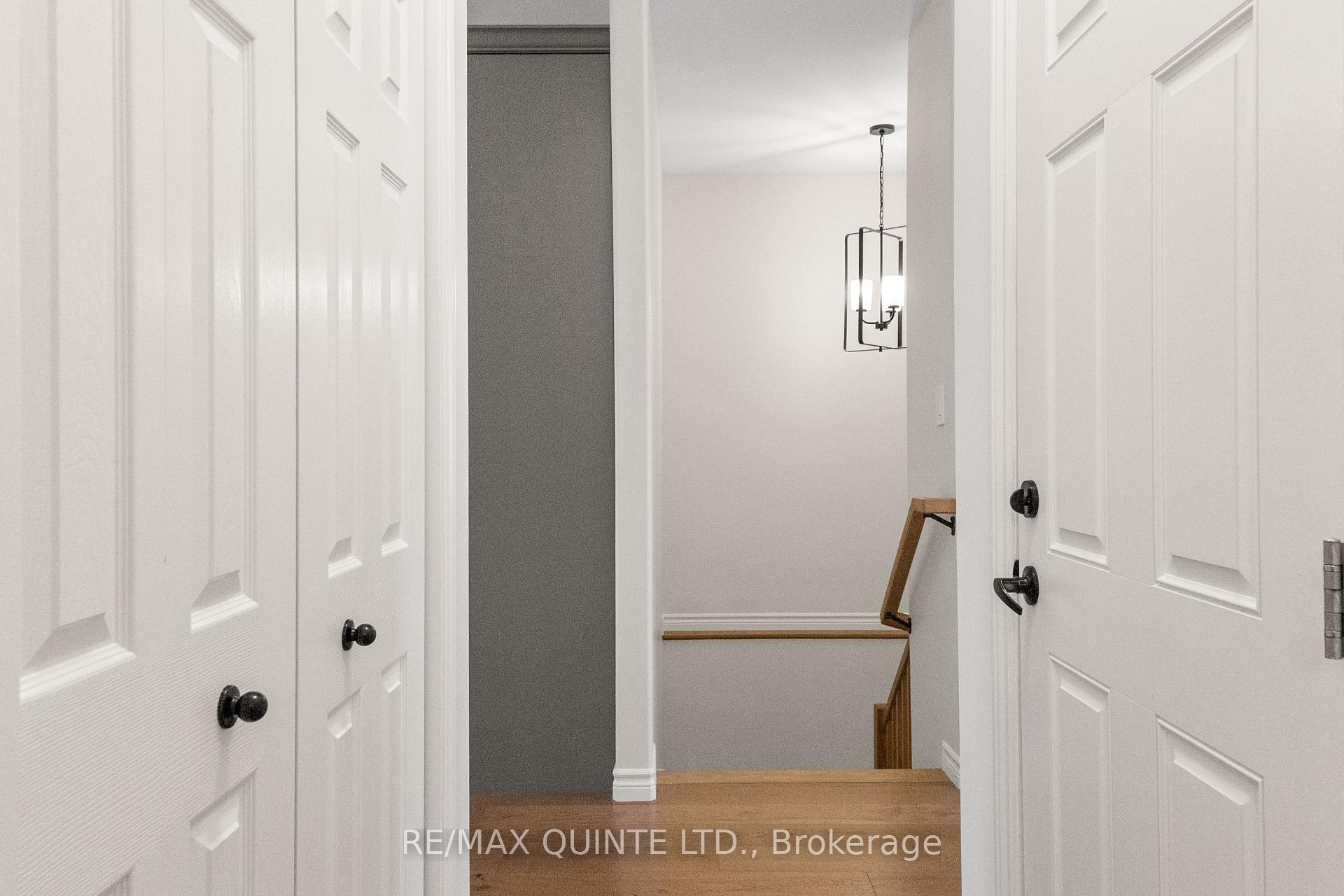 Photo 30 of 54 Athabaska Drive, Belleville, Thurlow Ward — HOMEH
