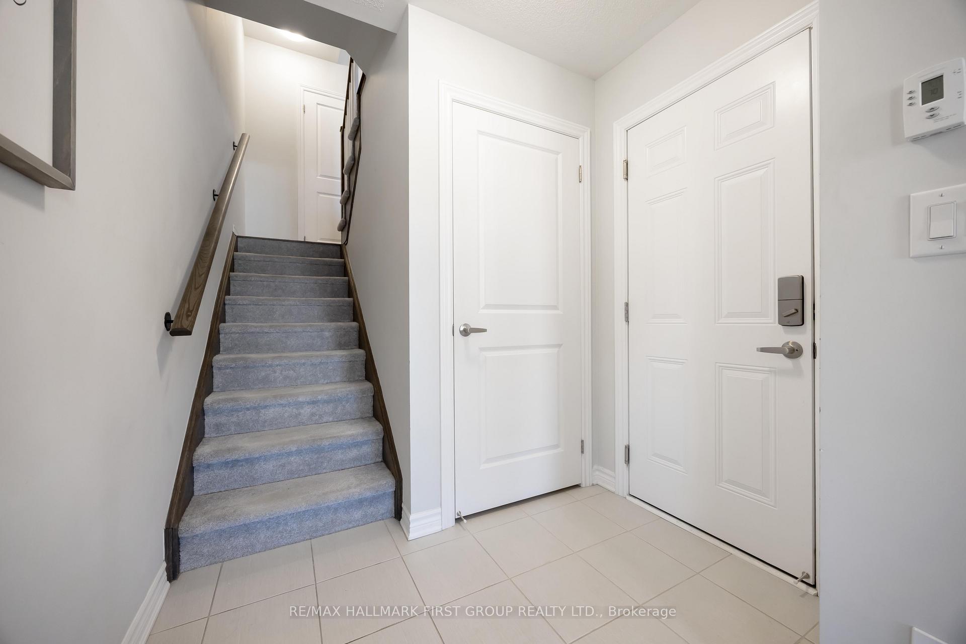 Photo 6 of 81 Sutcliffe Drive, Whitby, Rolling Acres — HOMEH