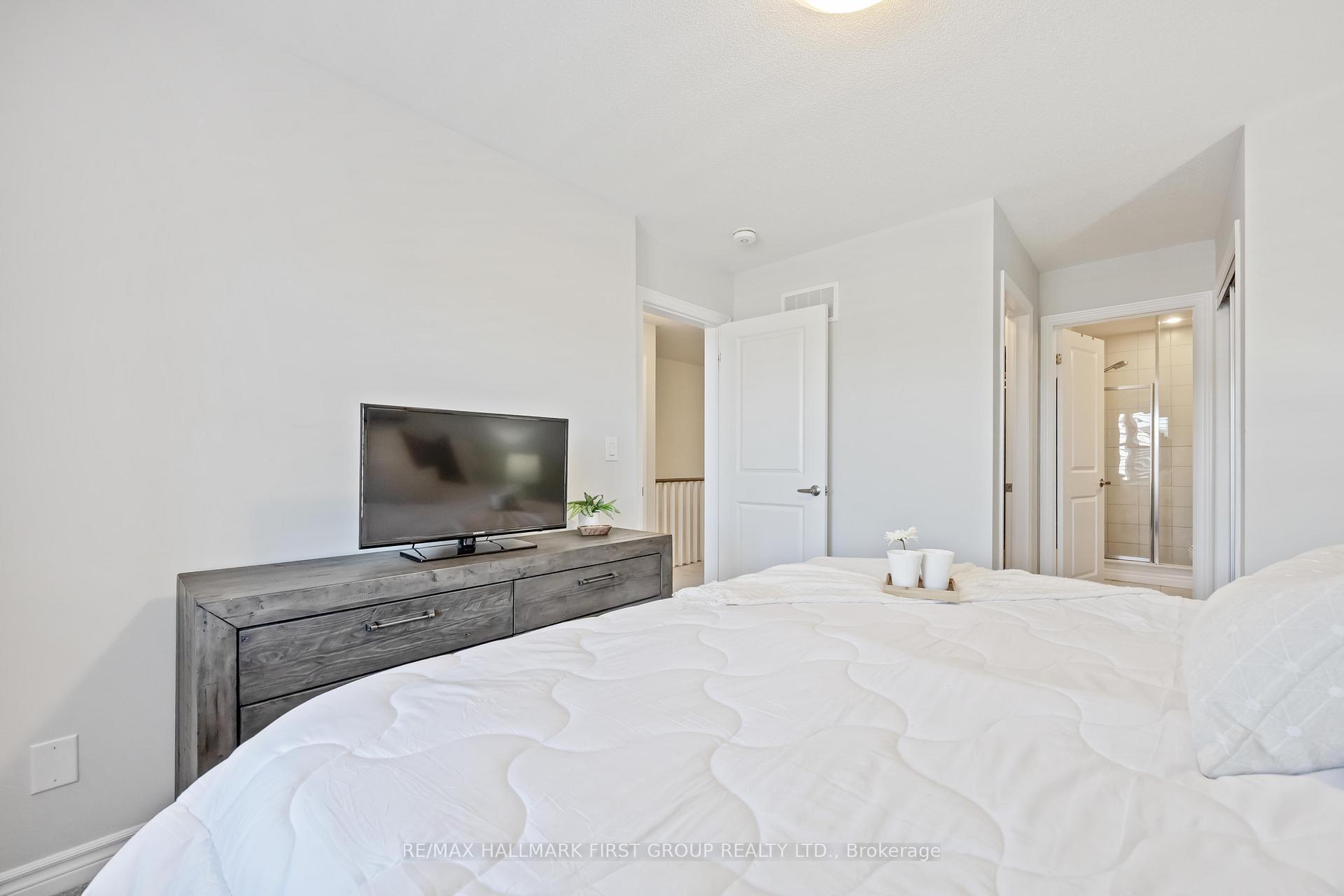 Photo 27 of 81 Sutcliffe Drive, Whitby, Rolling Acres — HOMEH