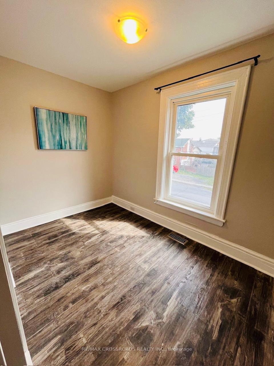 Photo 25 of 24 Catharine Street, Belleville, Belleville Ward — HOMEH