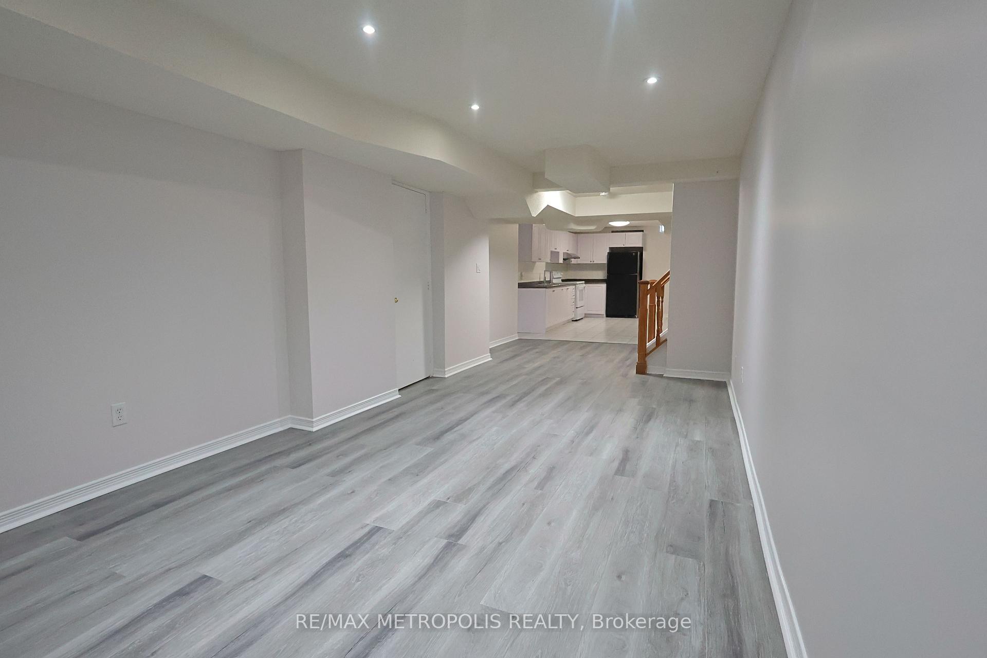 Photo 2 of Unit BSMT, 104 Sail Crescent, Vaughan, Vellore Village — HOMEH