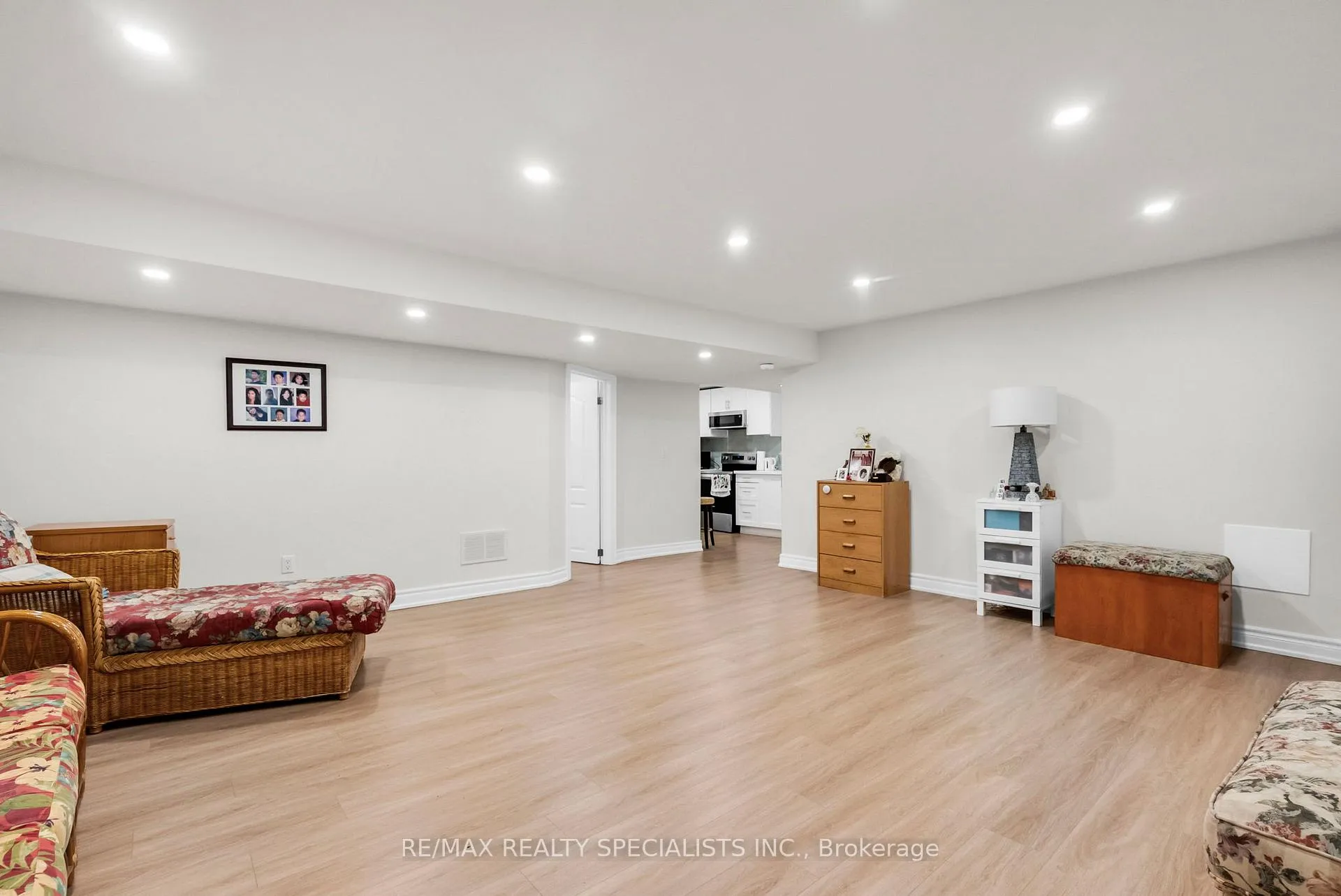 Photo 53 of 19 Dovergreen Drive, Brampton, Fletcher's Meadow — HOMEH