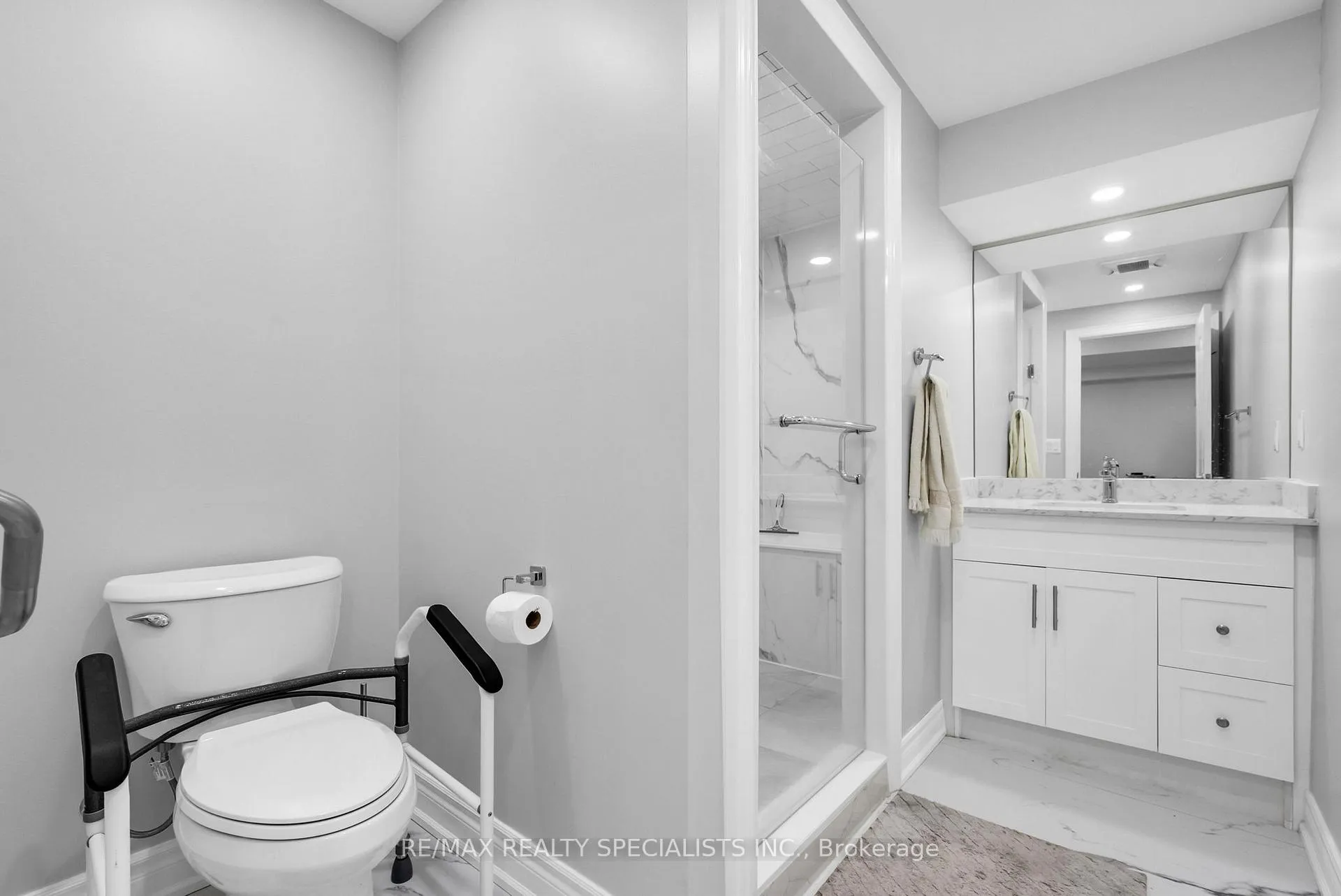 Photo 72 of 19 Dovergreen Drive, Brampton, Fletcher's Meadow — HOMEH