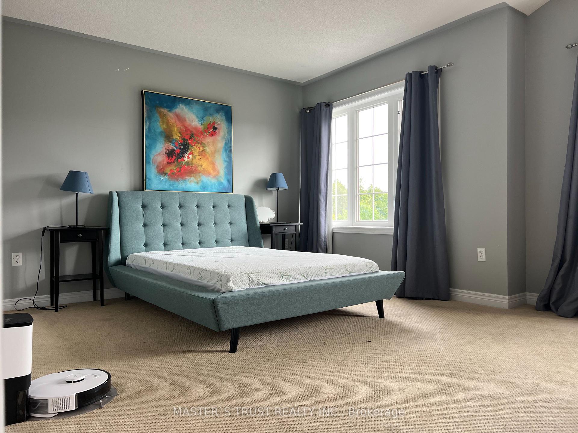 Photo 9 of 99 Rockland Crescent, Whitby, Brooklin — HOMEH