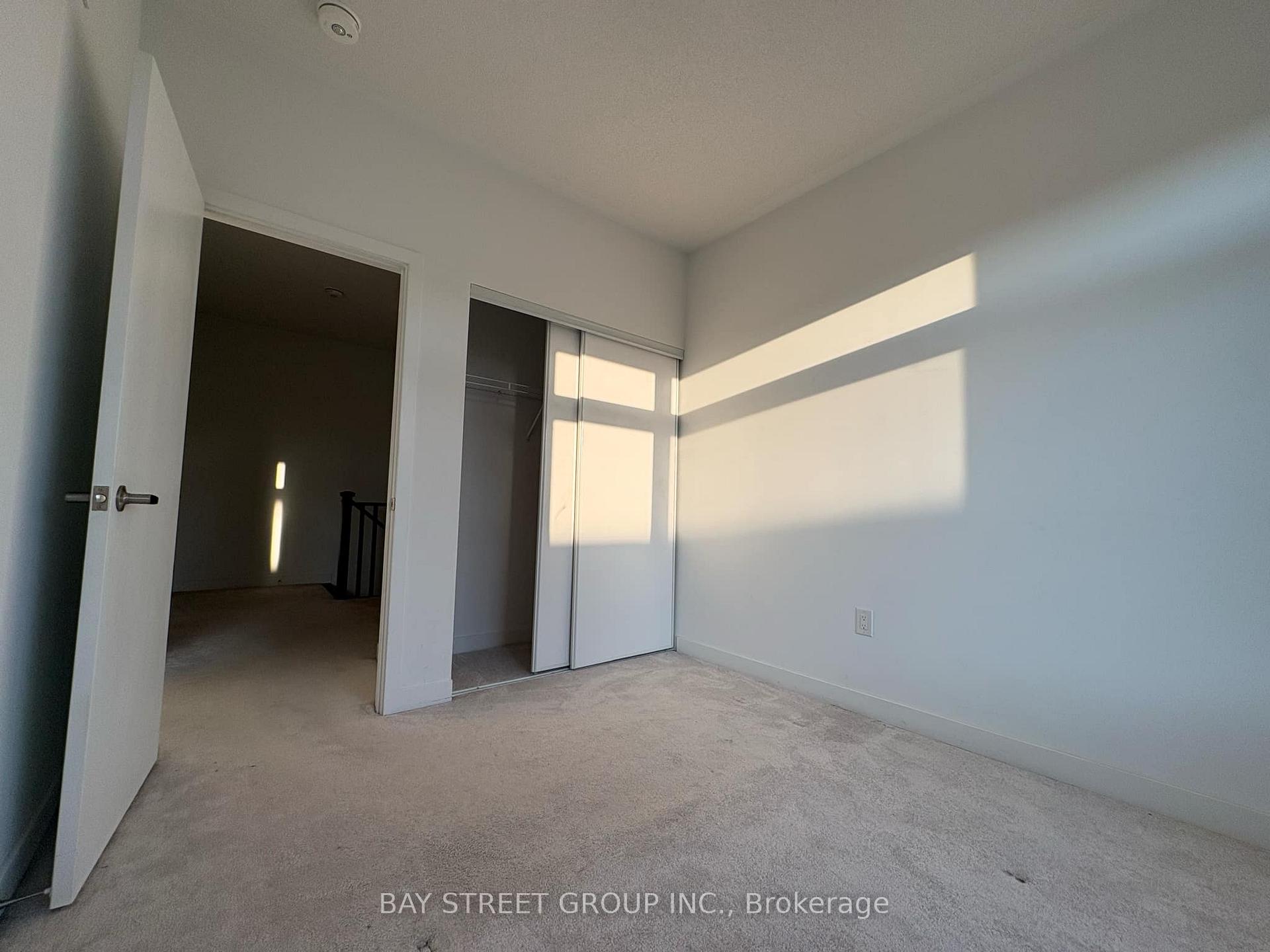 Photo 6 of 9 Seymour Street, Vaughan, Vaughan Grove — HOMEH