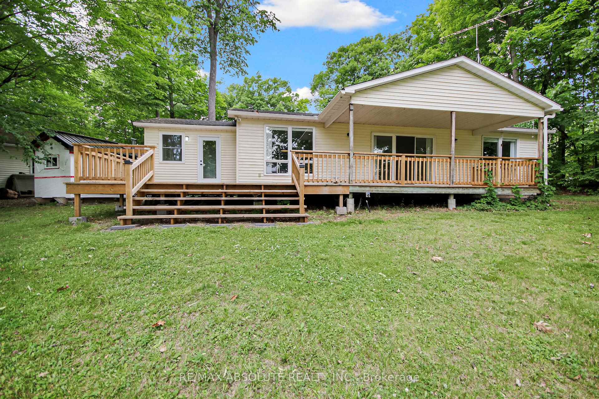 Photo 1 of 210 Pickerel Point Road, Beckwith, Beckwith Twp — HOMEH