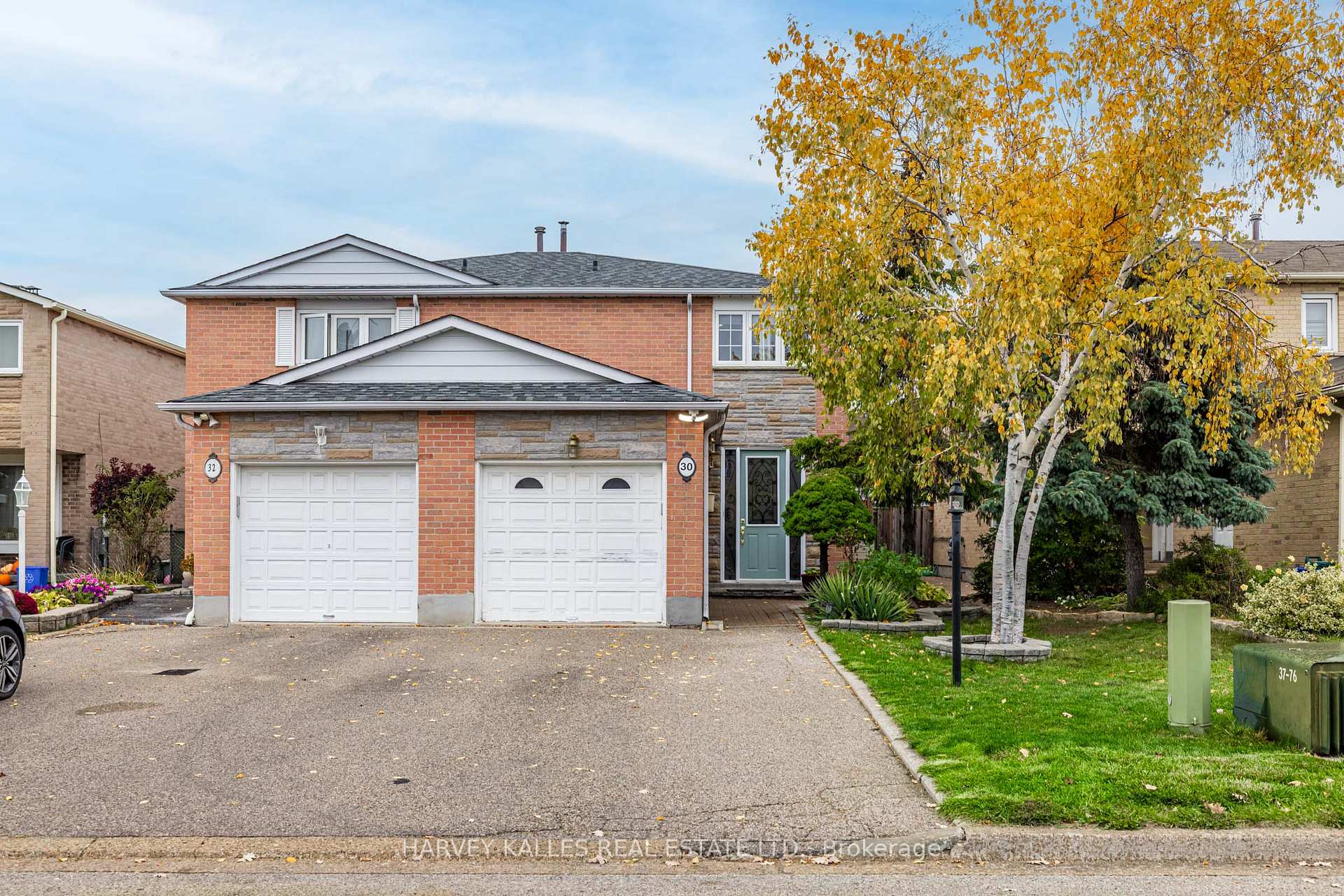 Photo 1 of 30 Brougham Drive, Vaughan, East Woodbridge — HOMEH